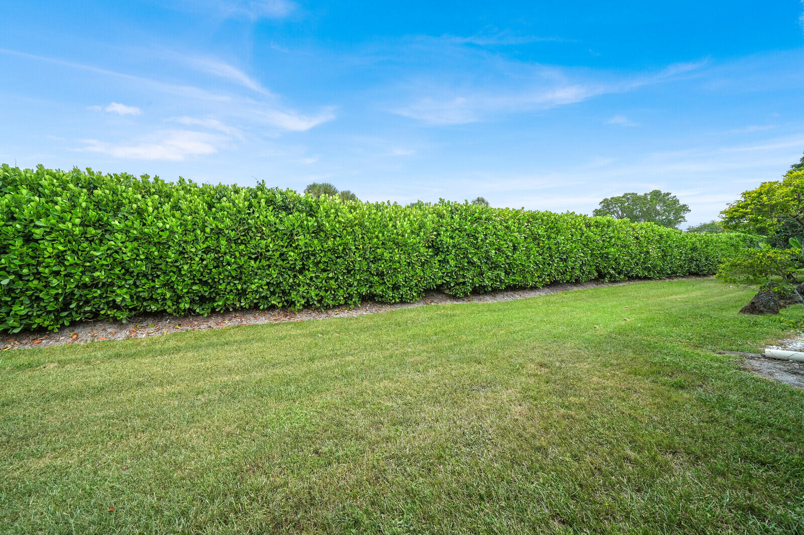 SONOMA LAKE ESTATES AT BOCA RATON - Residential