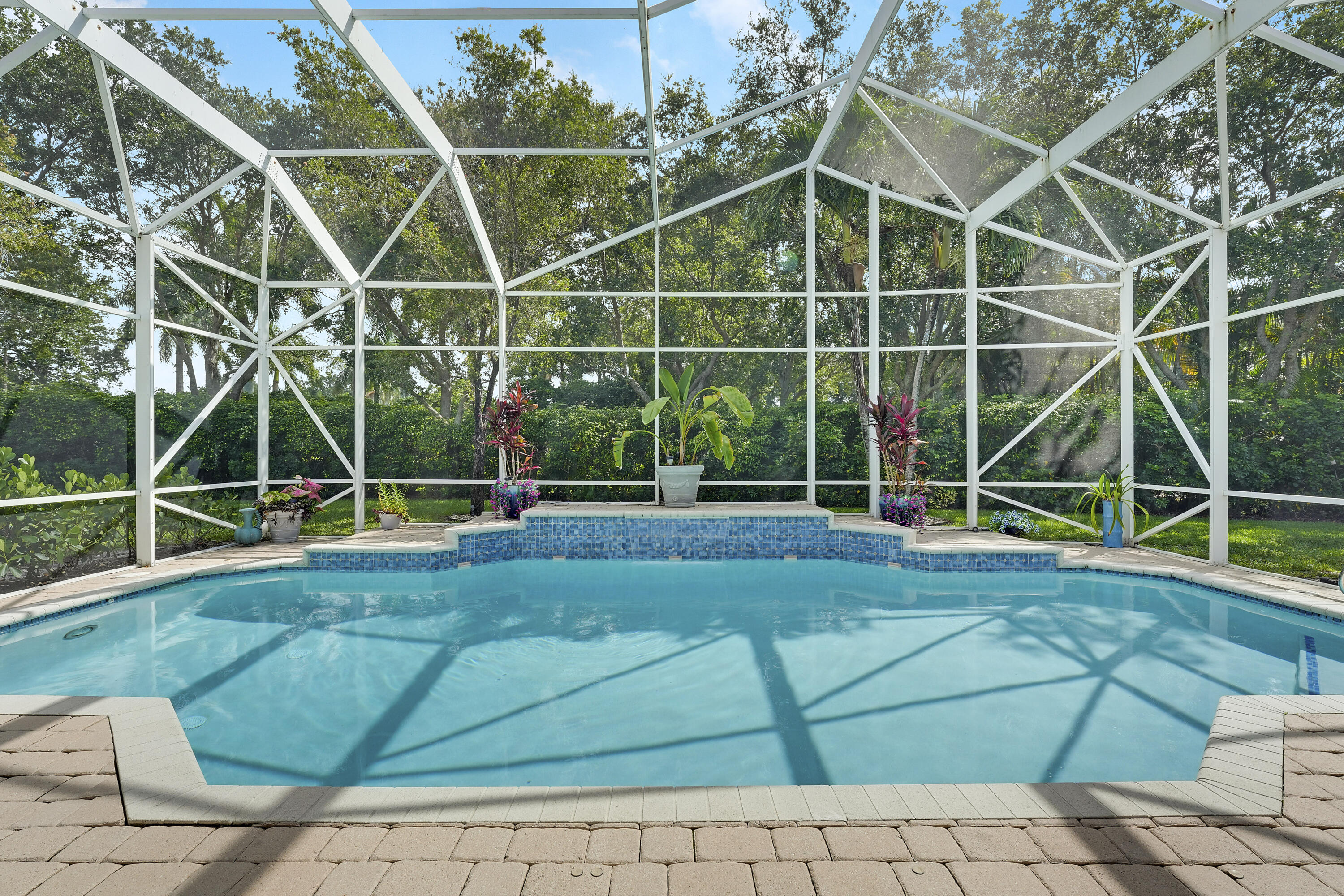 BELLAGGIO, TOWNE PARK - Residential