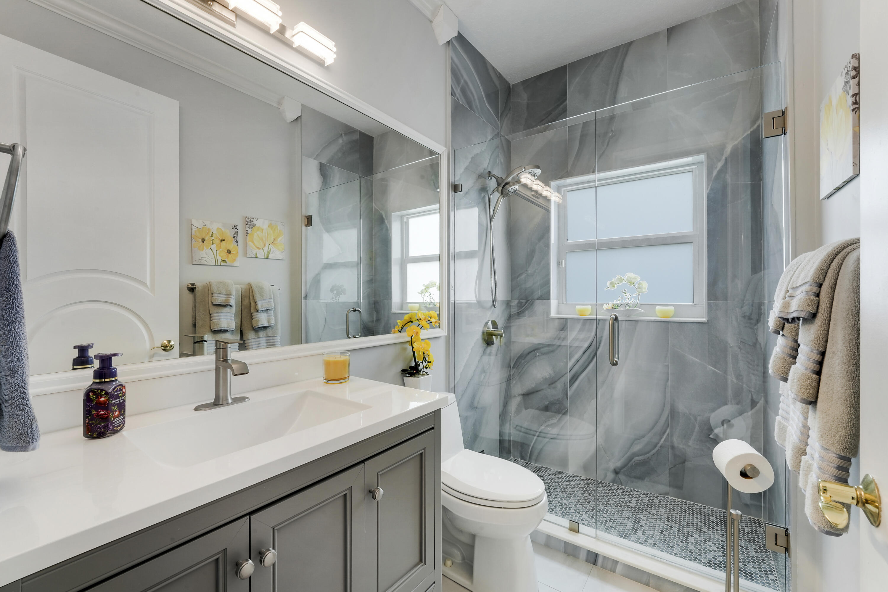 BELLAGGIO, TOWNE PARK - Residential