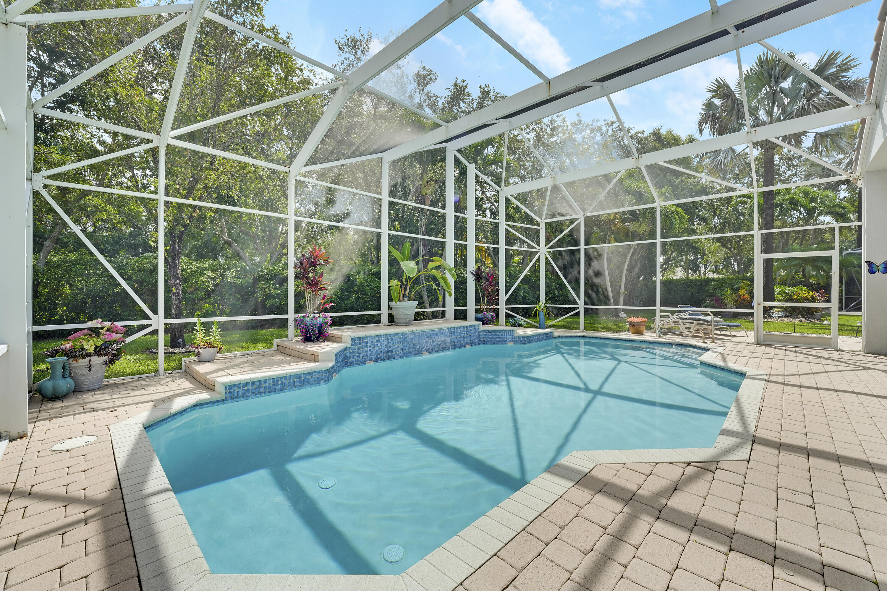 BELLAGGIO, TOWNE PARK - Residential