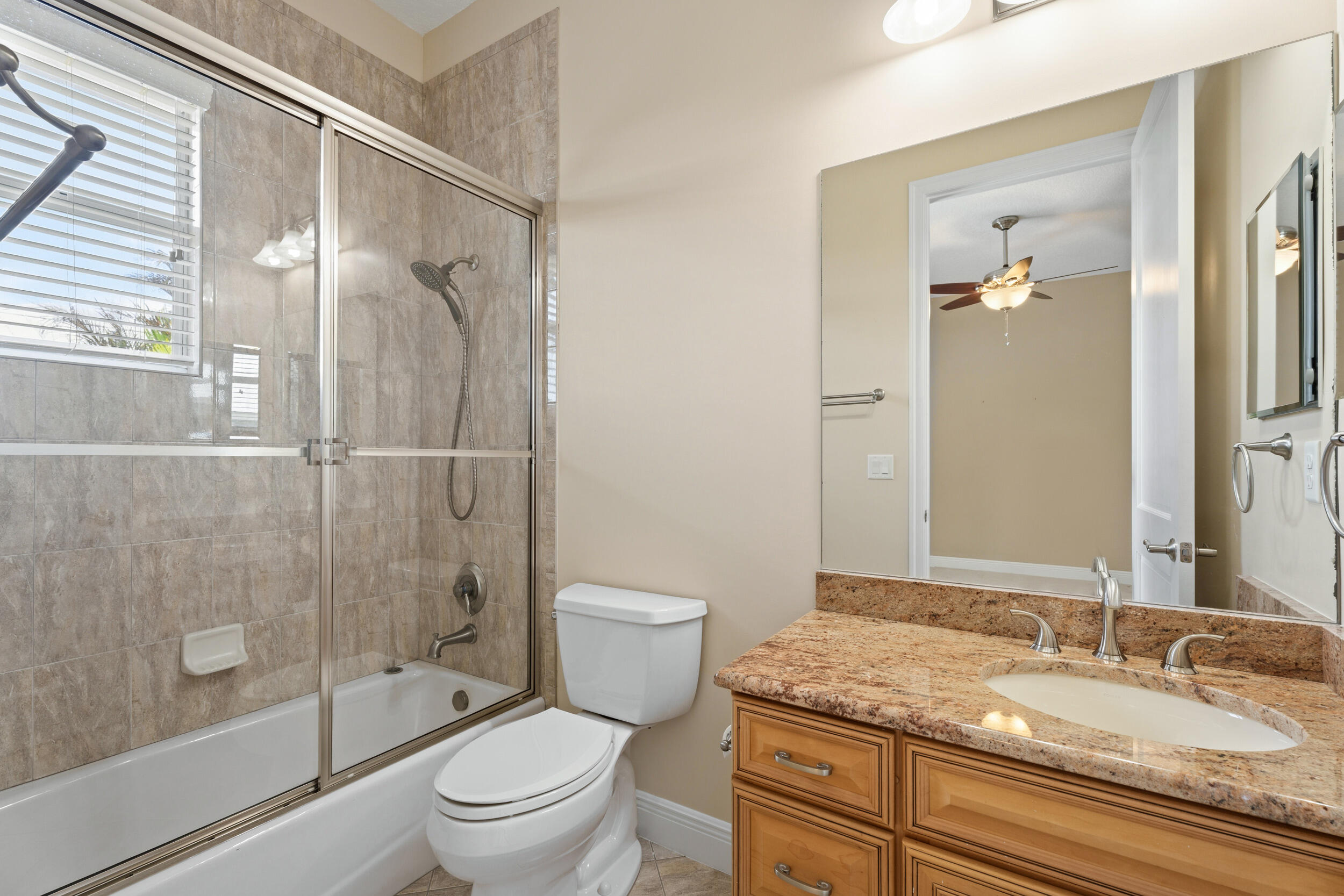 NORTH RIVER SHORES - Residential