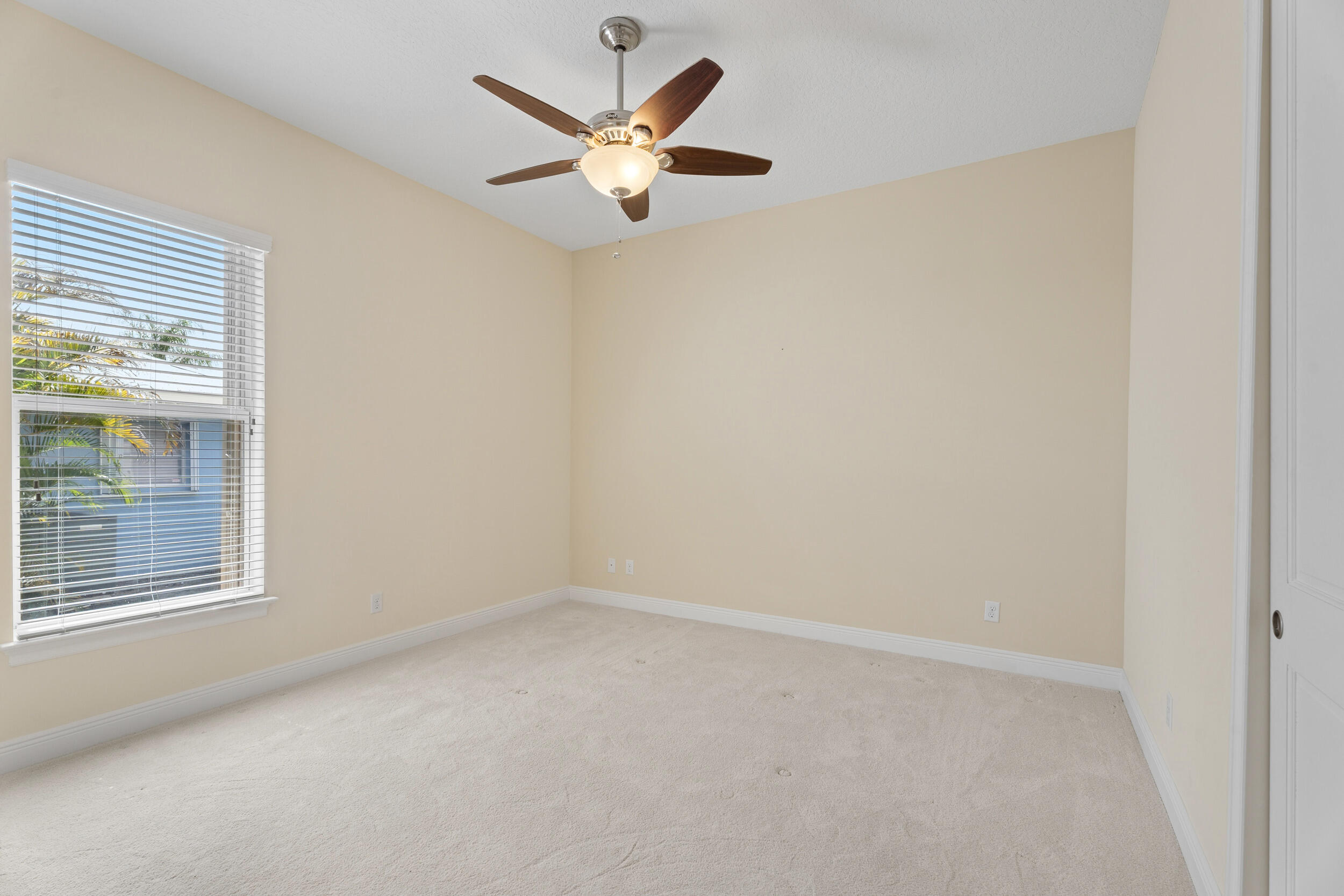 NORTH RIVER SHORES - Residential