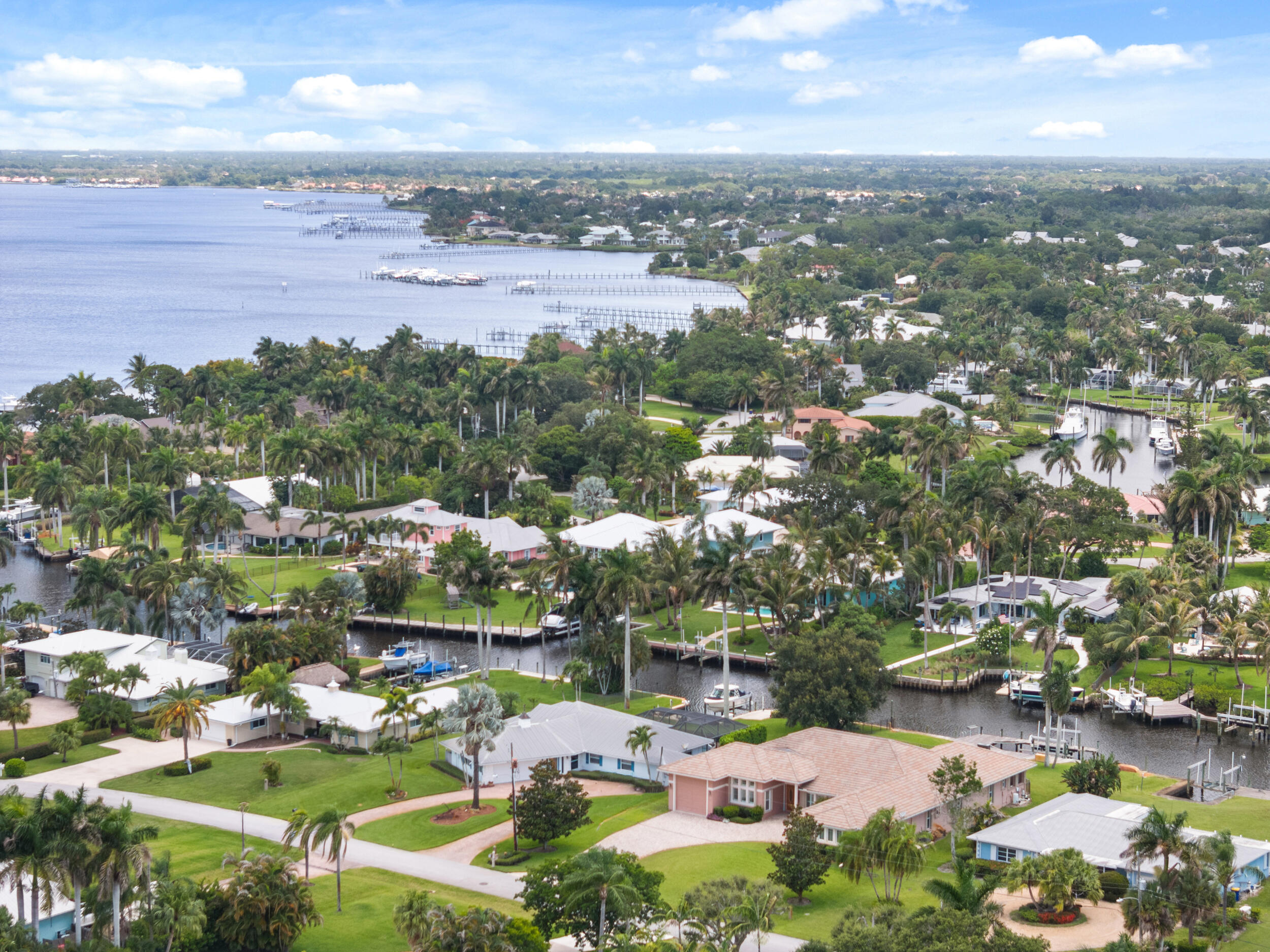 NORTH RIVER SHORES - Residential