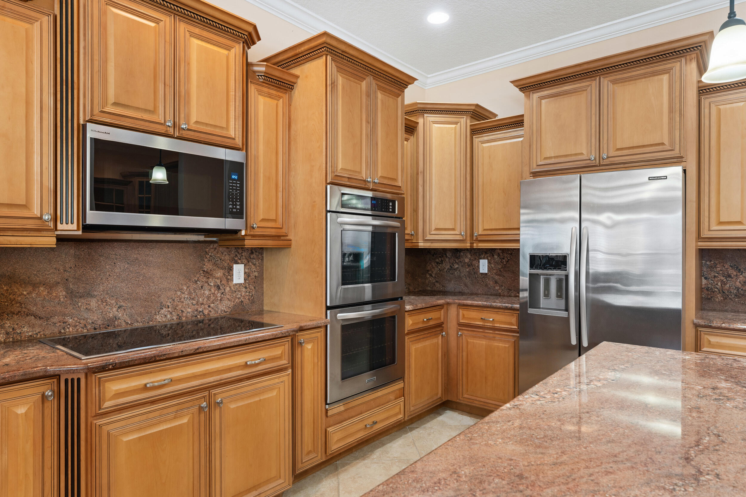 NORTH RIVER SHORES - Residential