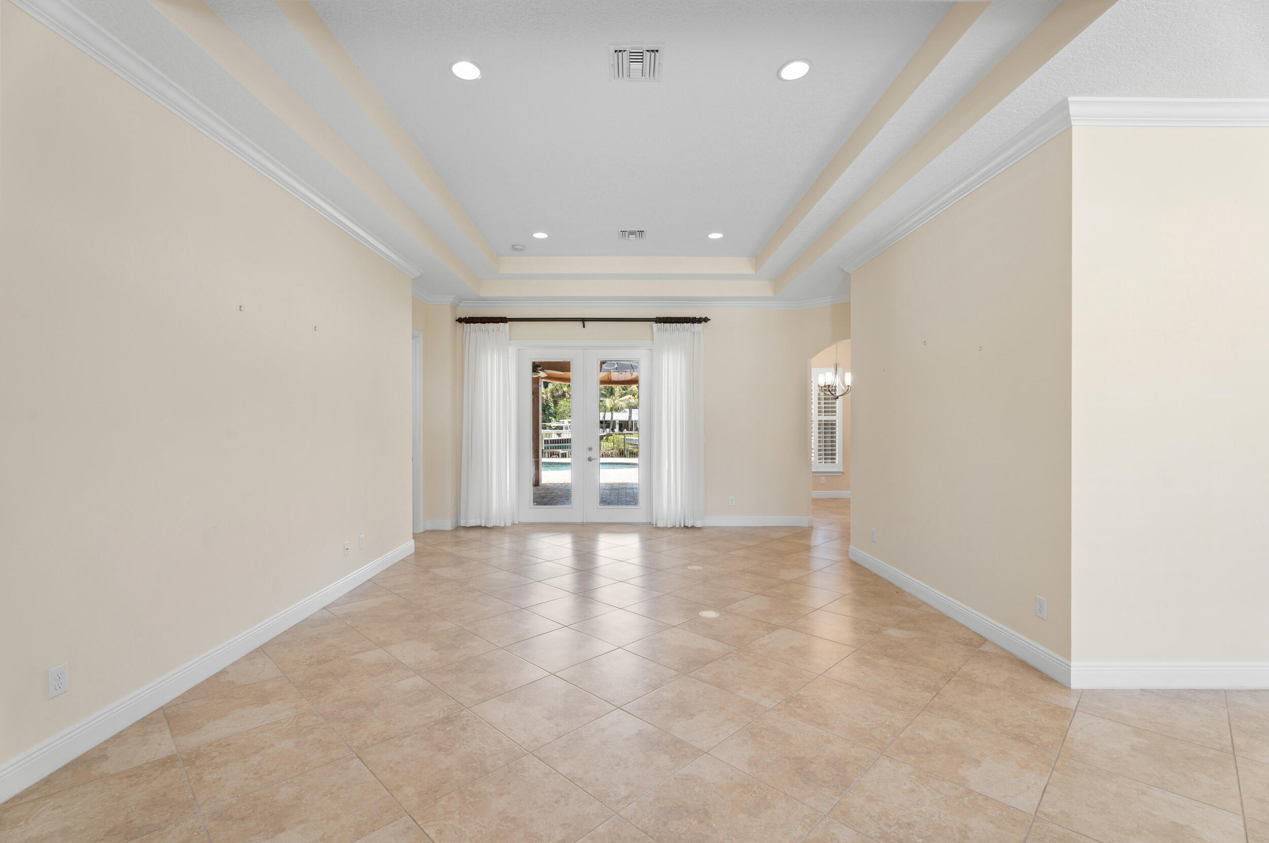NORTH RIVER SHORES - Residential