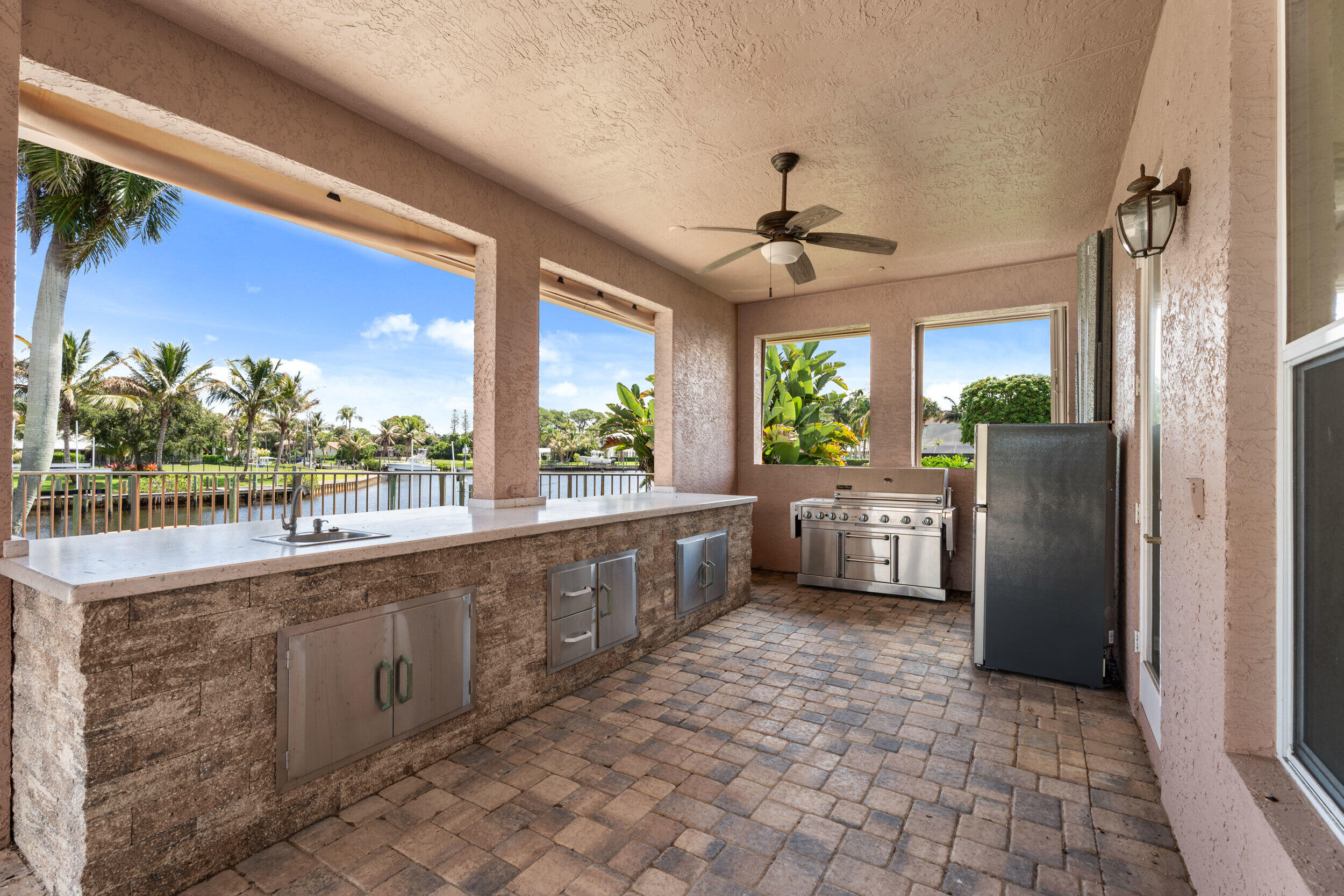 NORTH RIVER SHORES - Residential