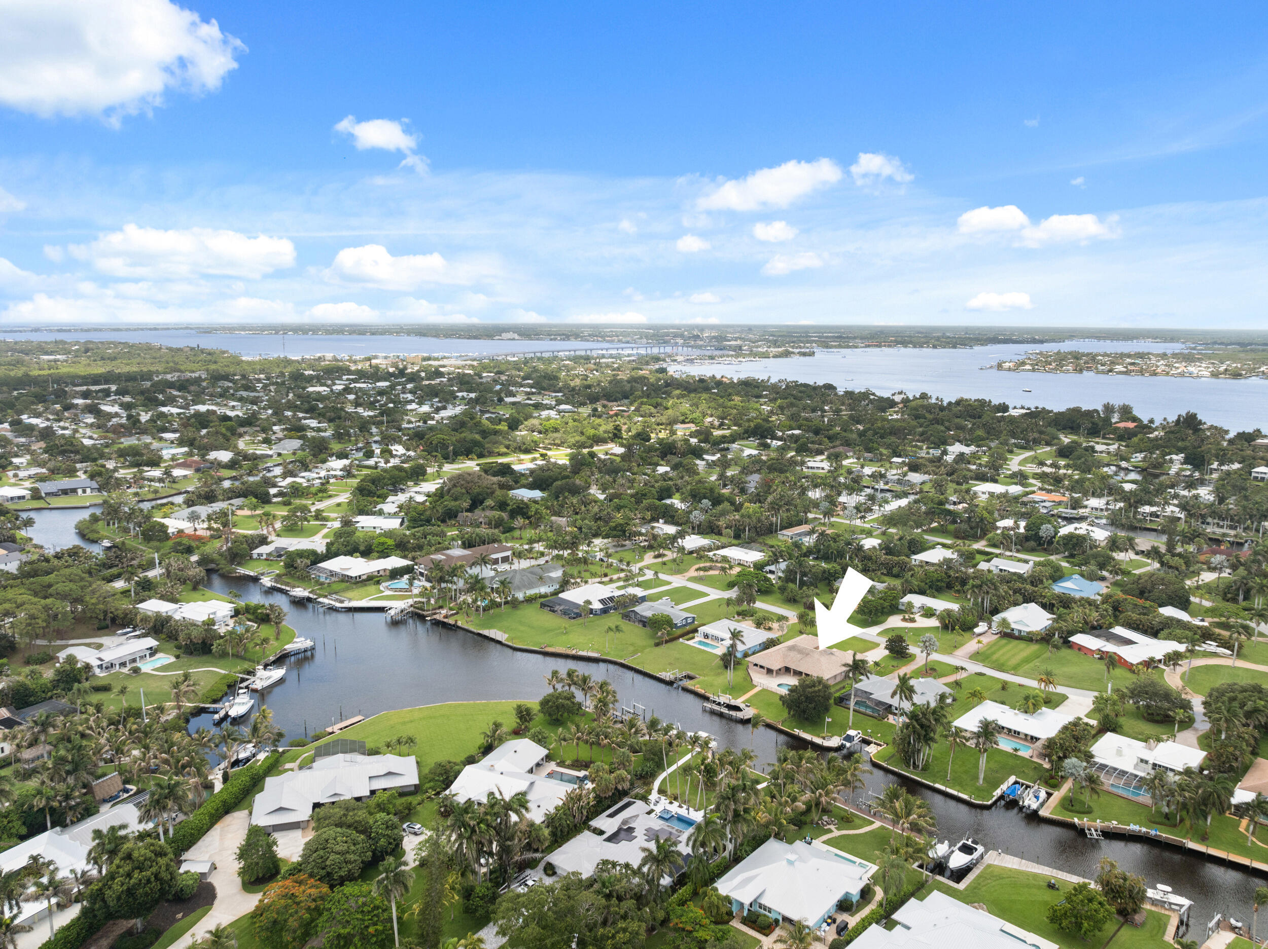 NORTH RIVER SHORES - Residential