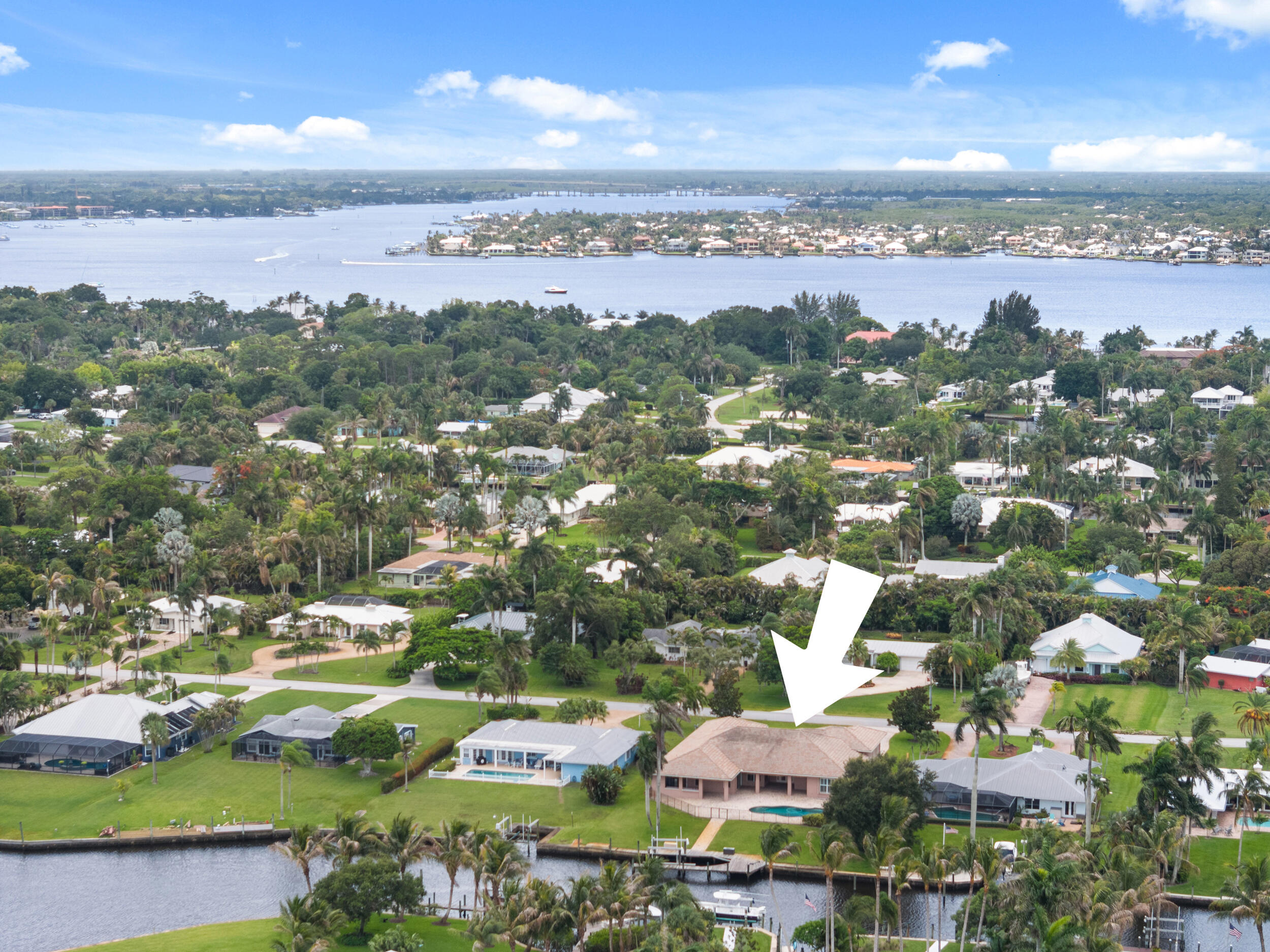 NORTH RIVER SHORES - Residential
