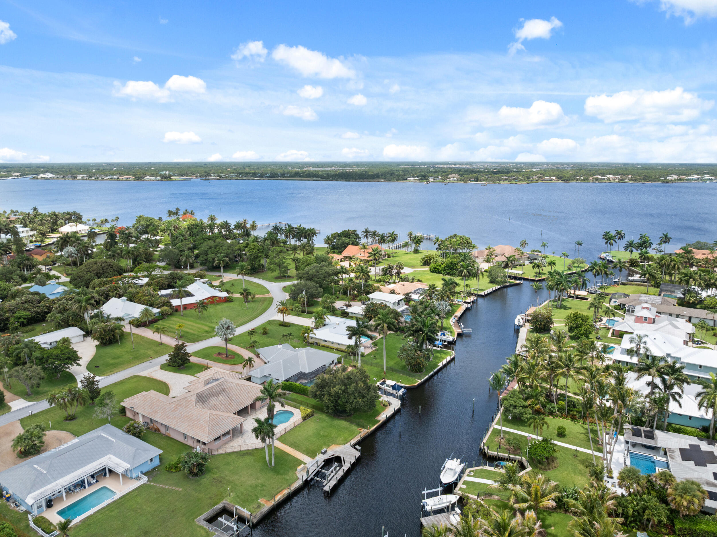 NORTH RIVER SHORES - Residential