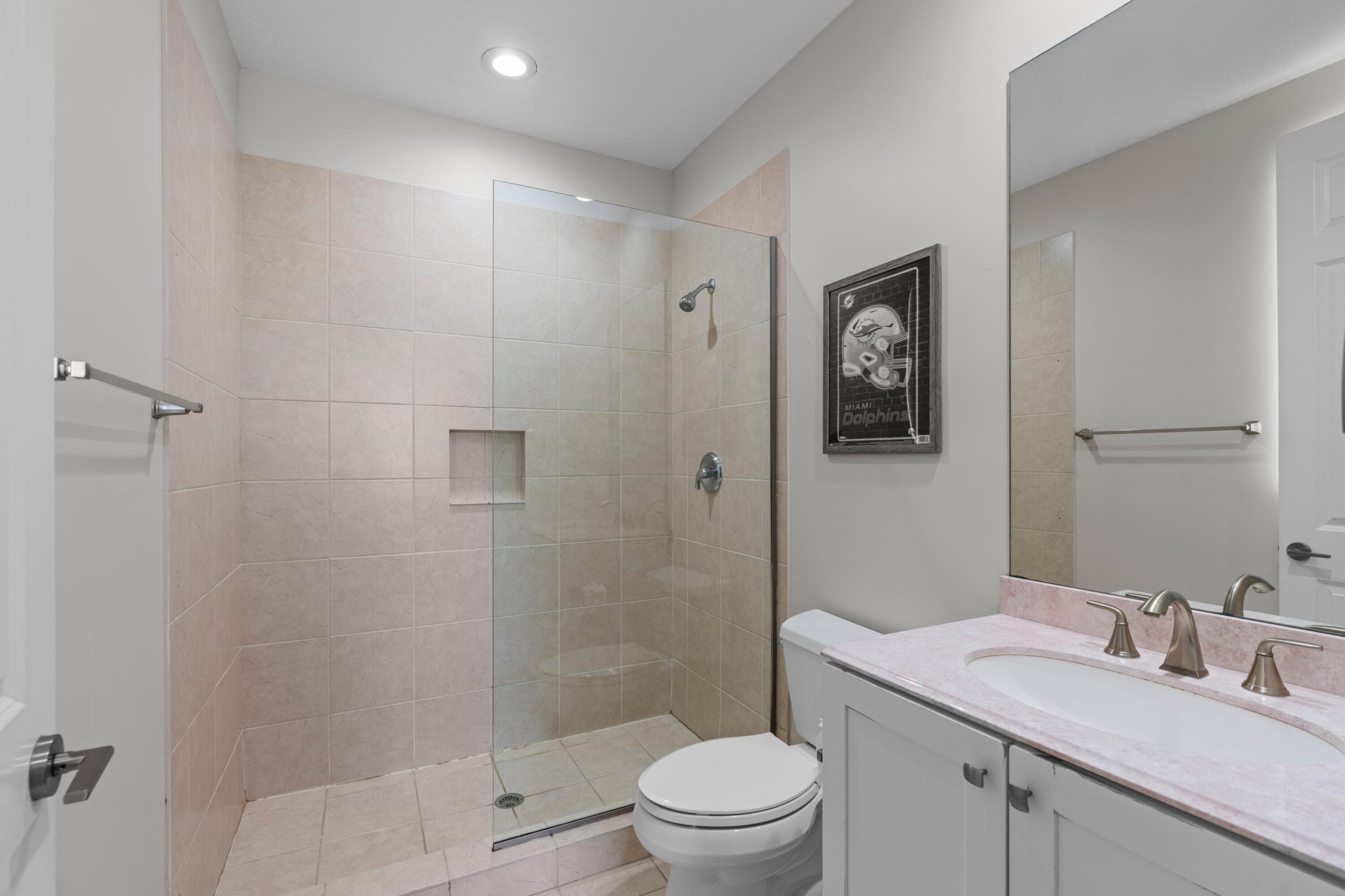 MIRASOL PARS H AND I - Residential