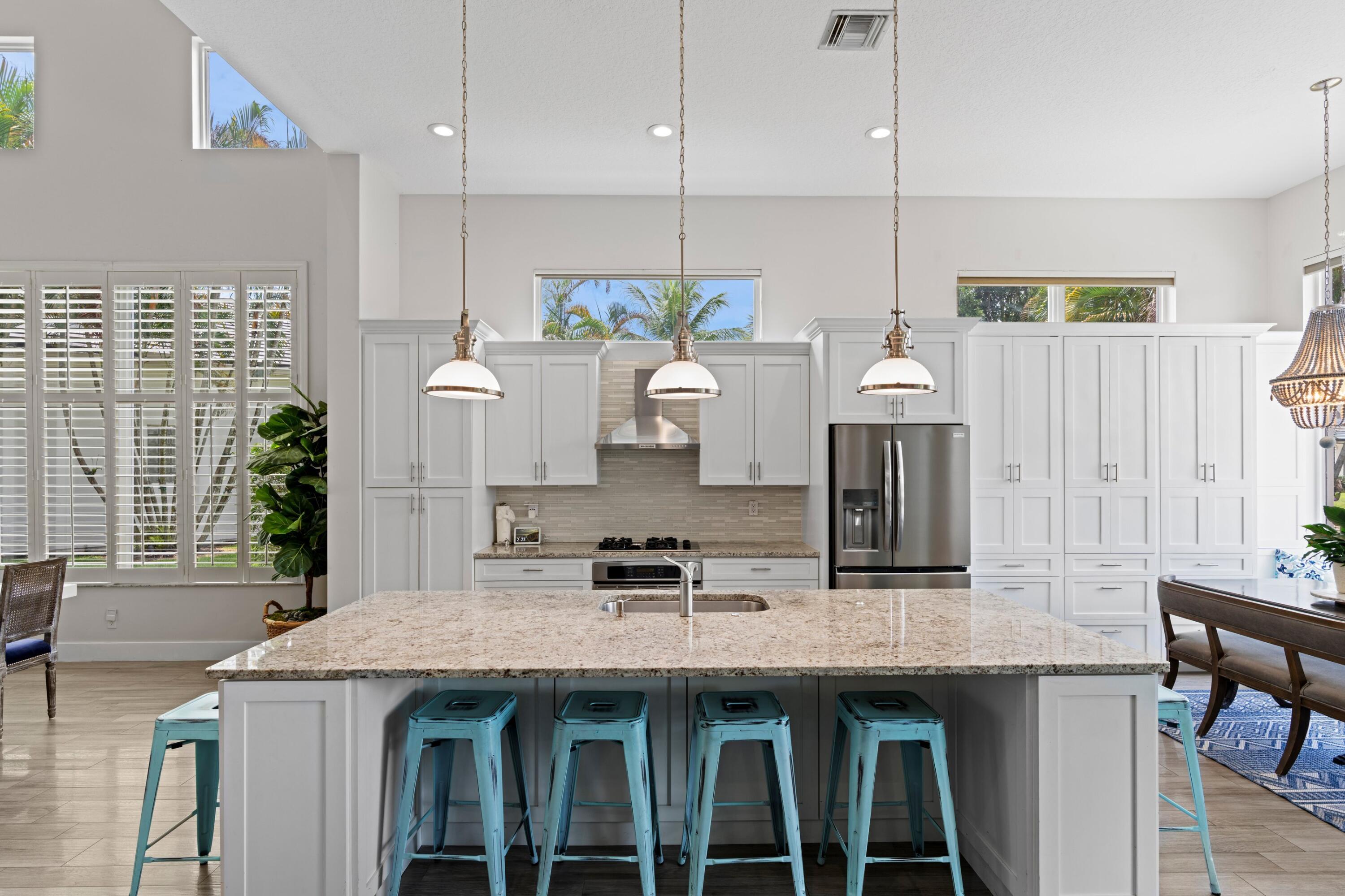 MIRASOL PARS H AND I - Residential