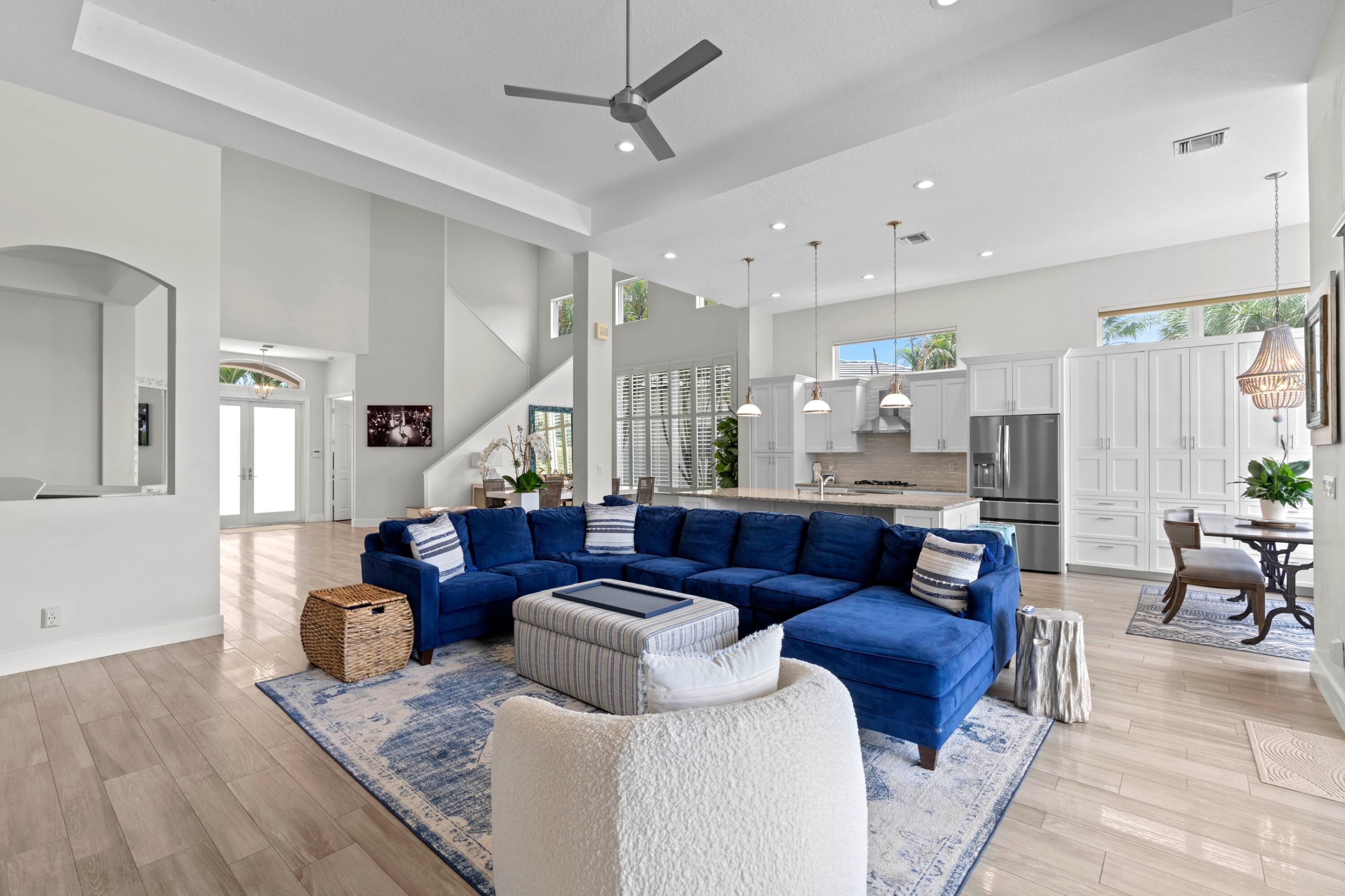 MIRASOL PARS H AND I - Residential