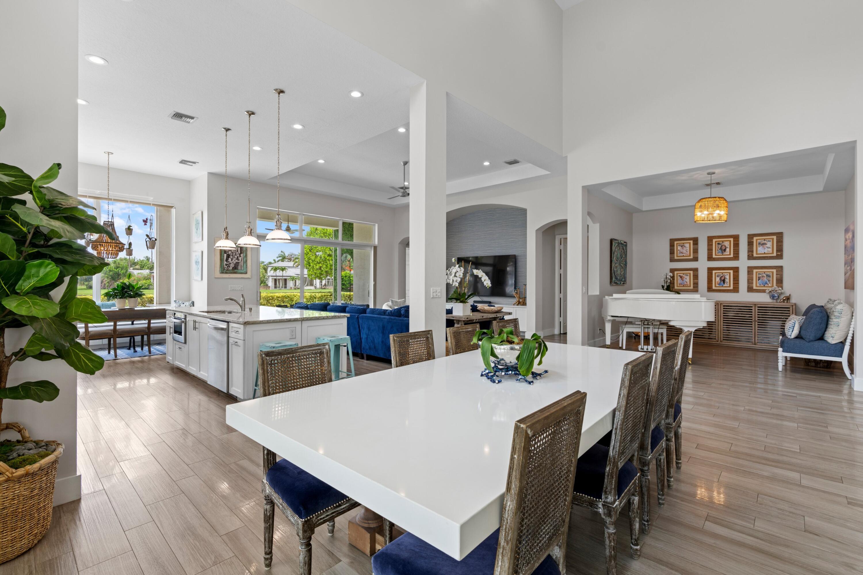 MIRASOL PARS H AND I - Residential