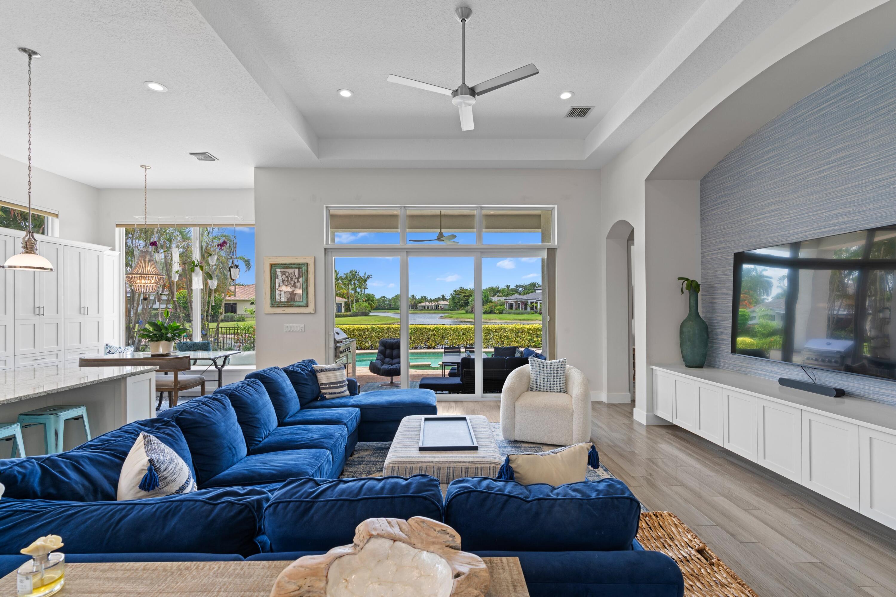 MIRASOL PARS H AND I - Residential