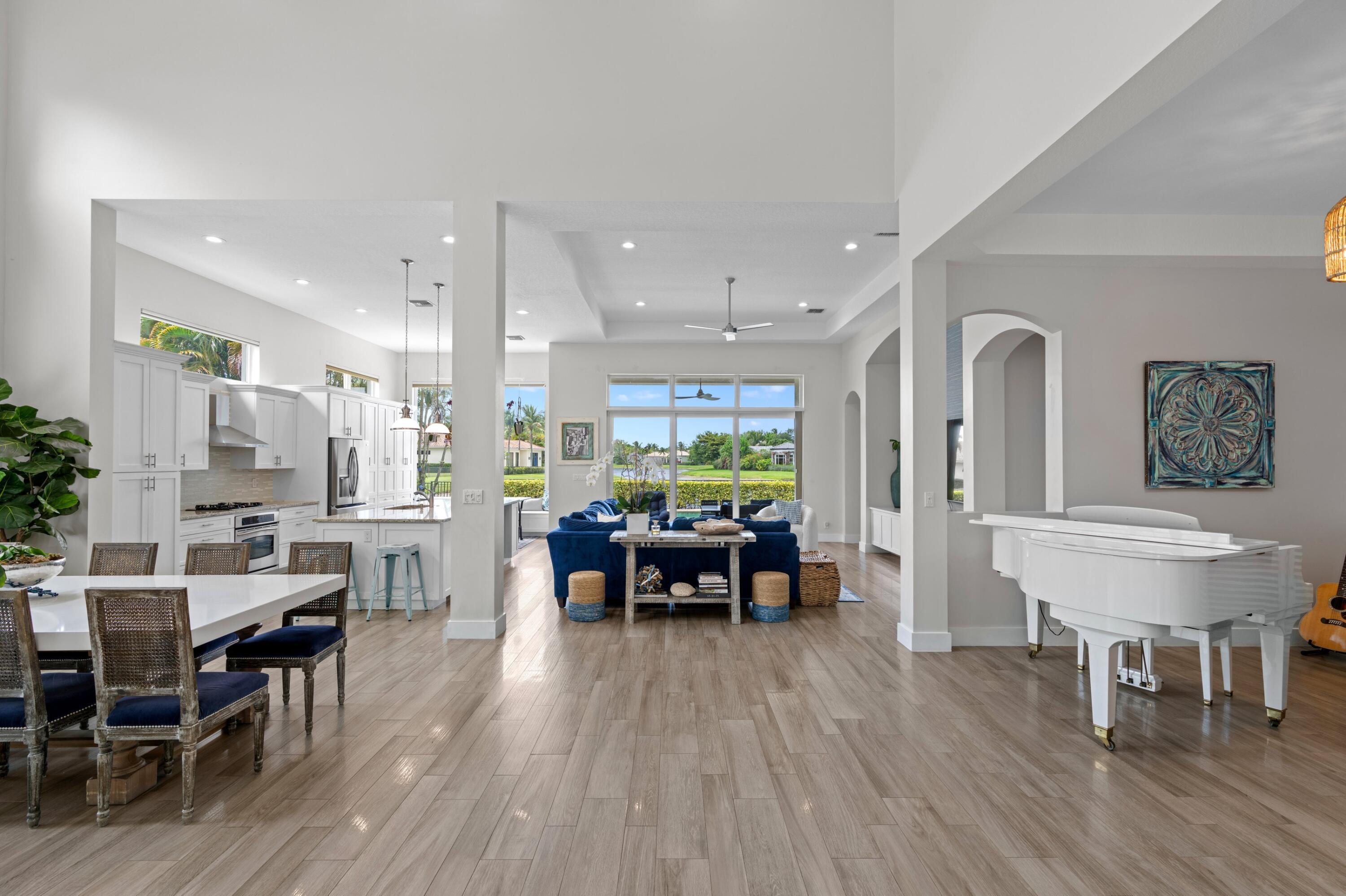 MIRASOL PARS H AND I - Residential