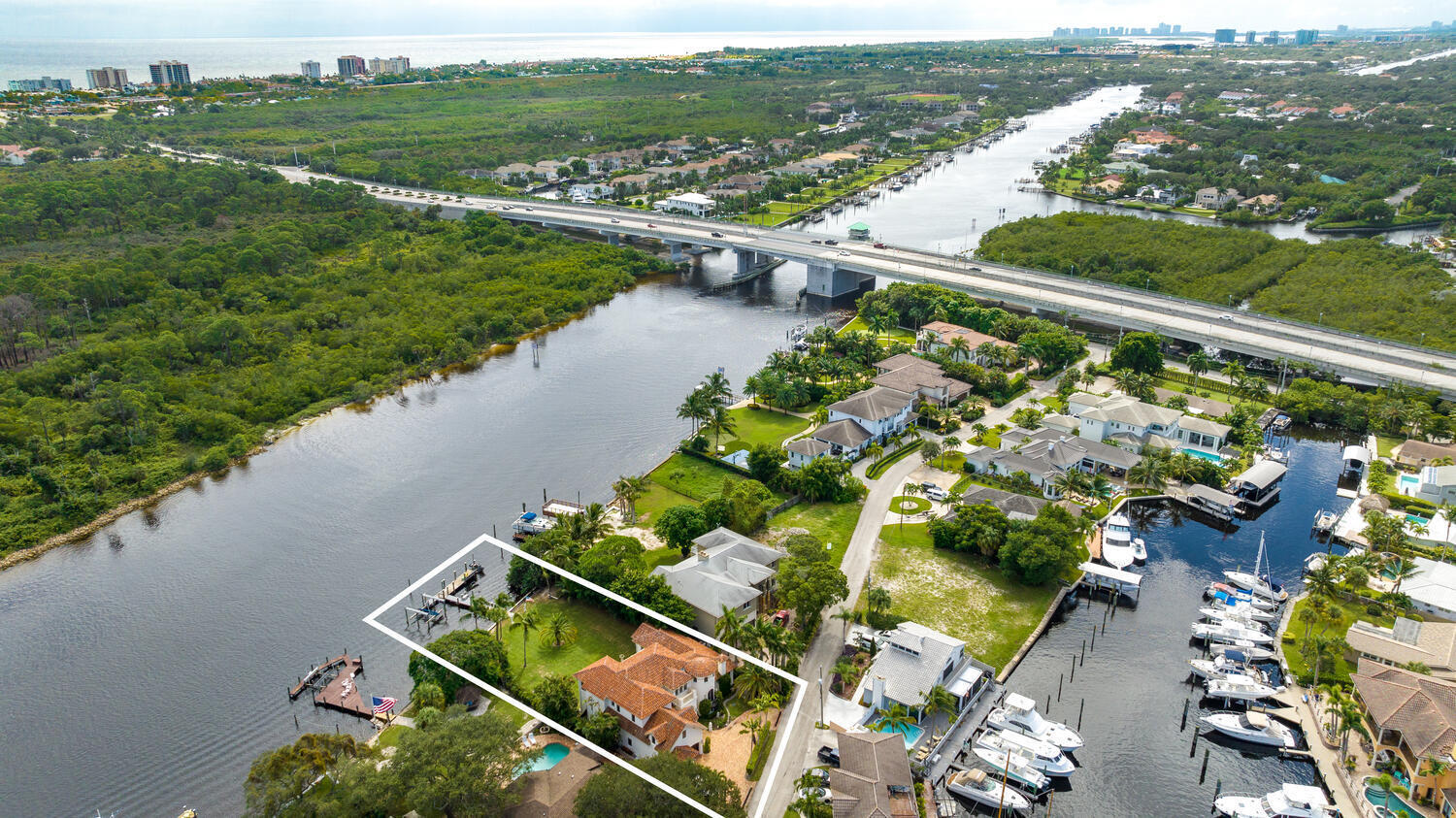 Paradise Port - Residential