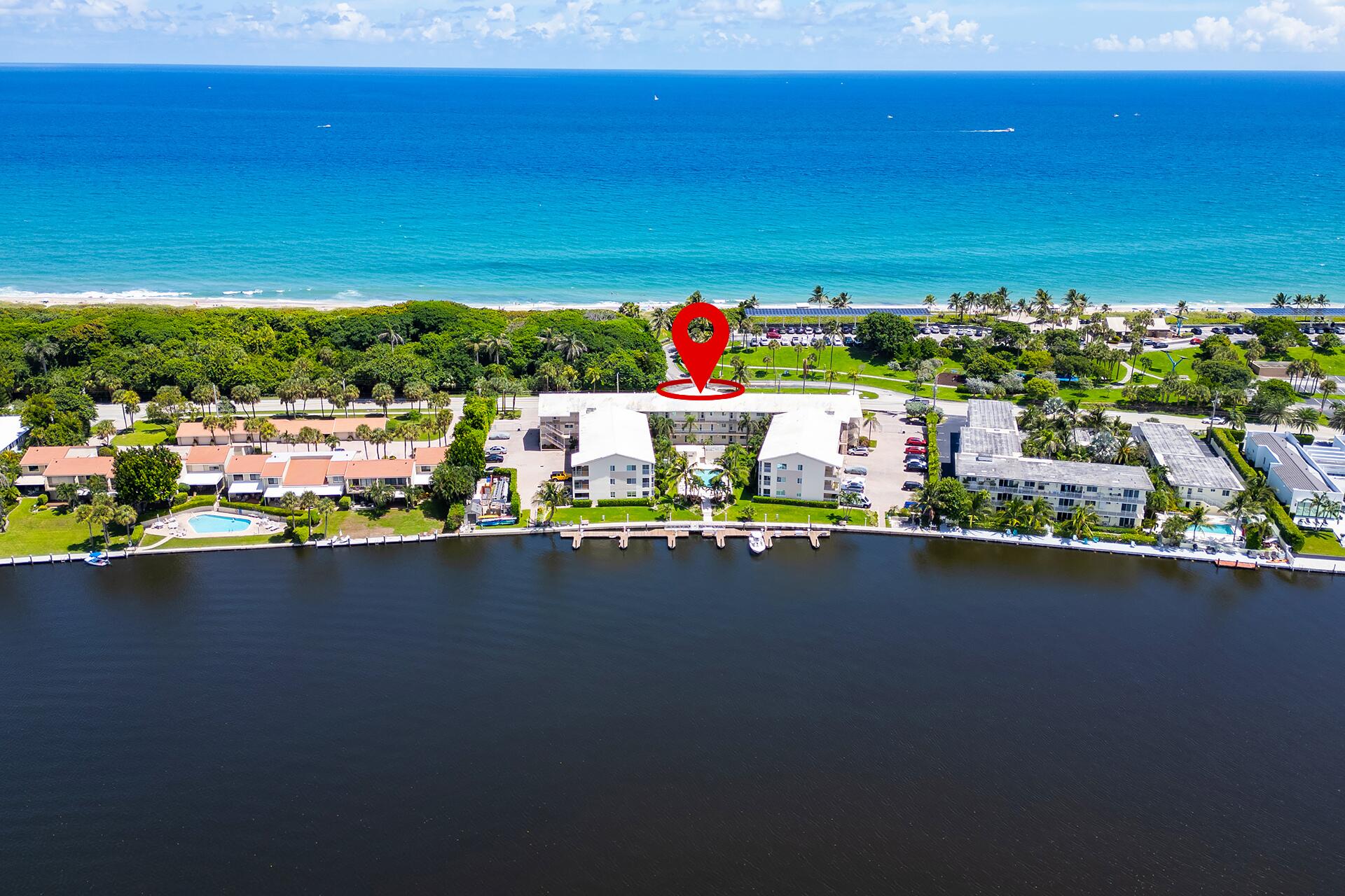 WELLINGTON ARMS CONDOS - Residential