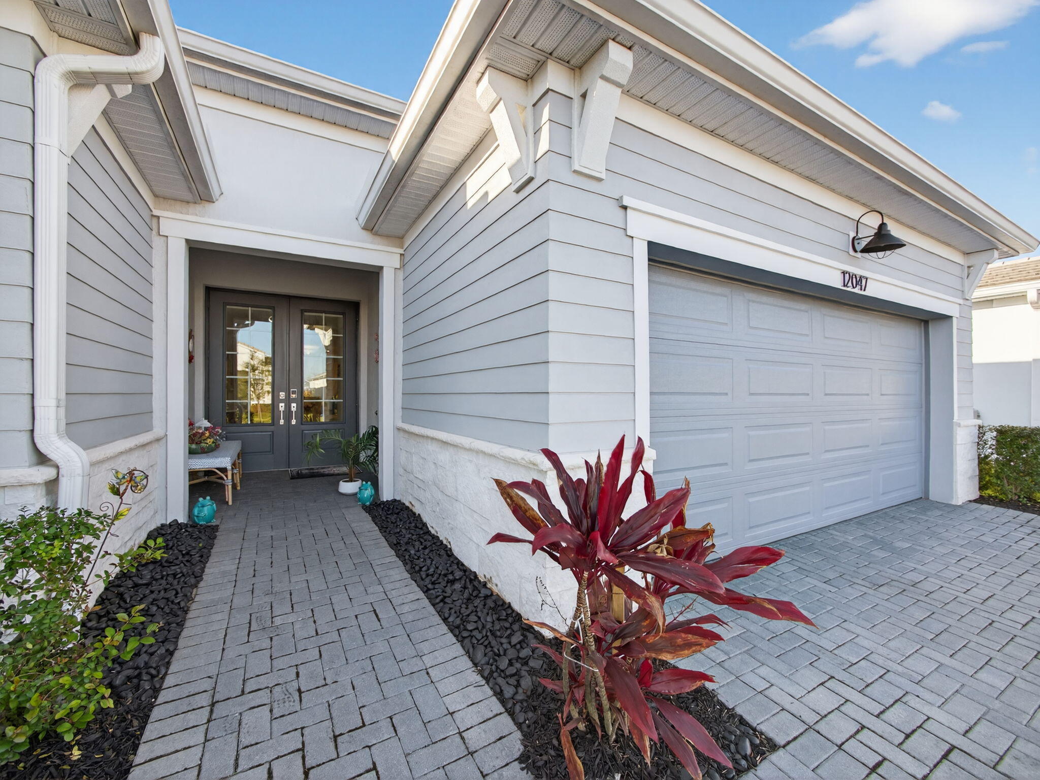 TELARO AT SOUTHERN GROVE PHASE 2 AND 3 - Residential