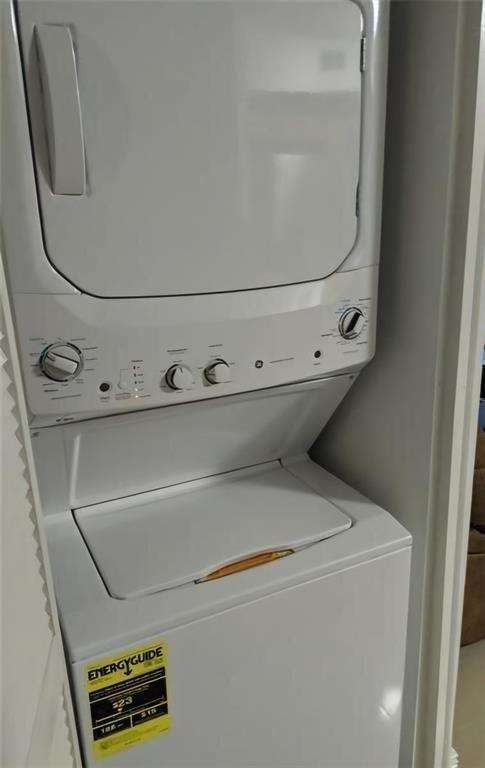 LAKEWOOD AT EMERALD HILLS CONDO - Residential Lease