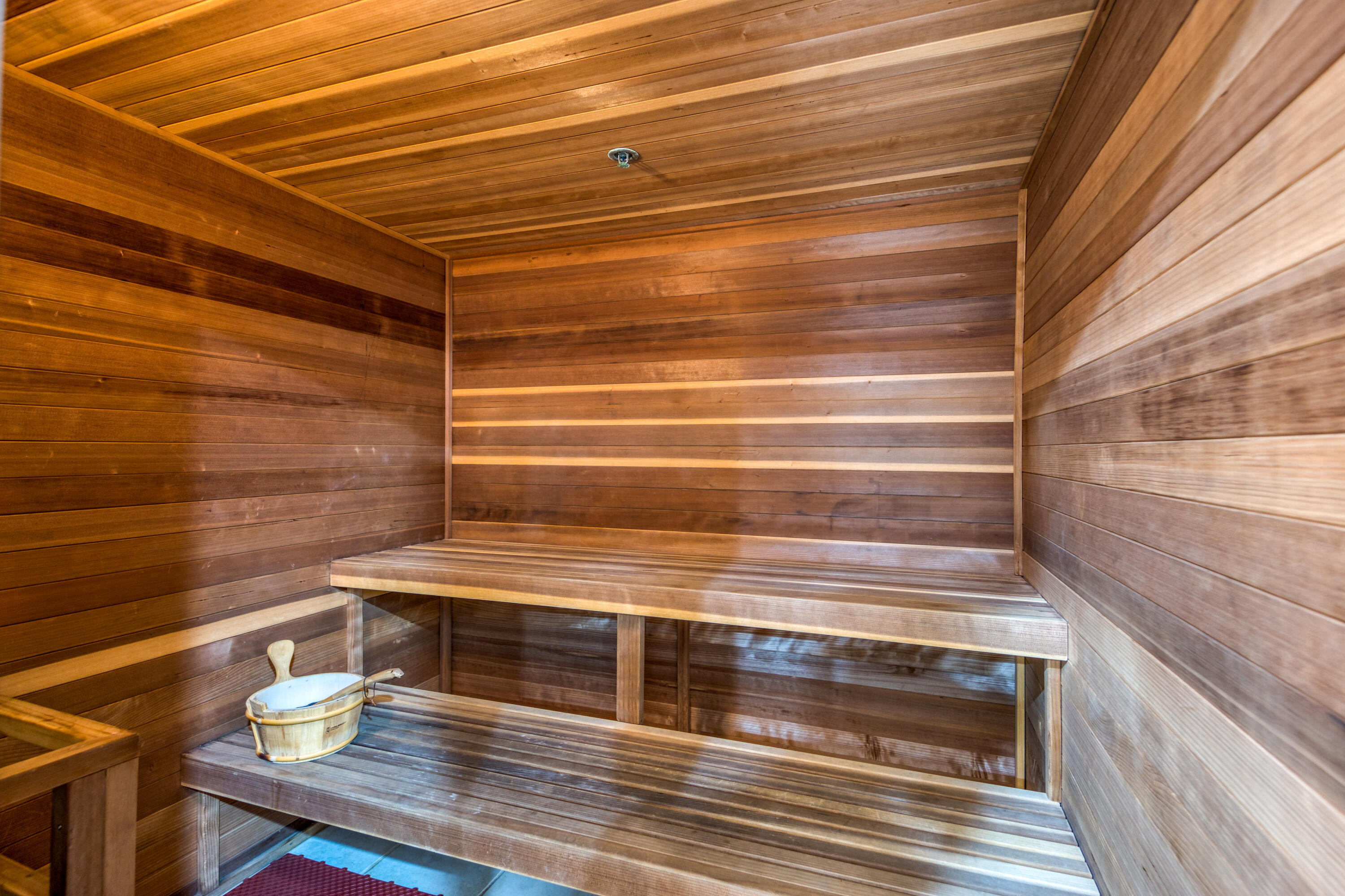 THE ATRIUM - Residential