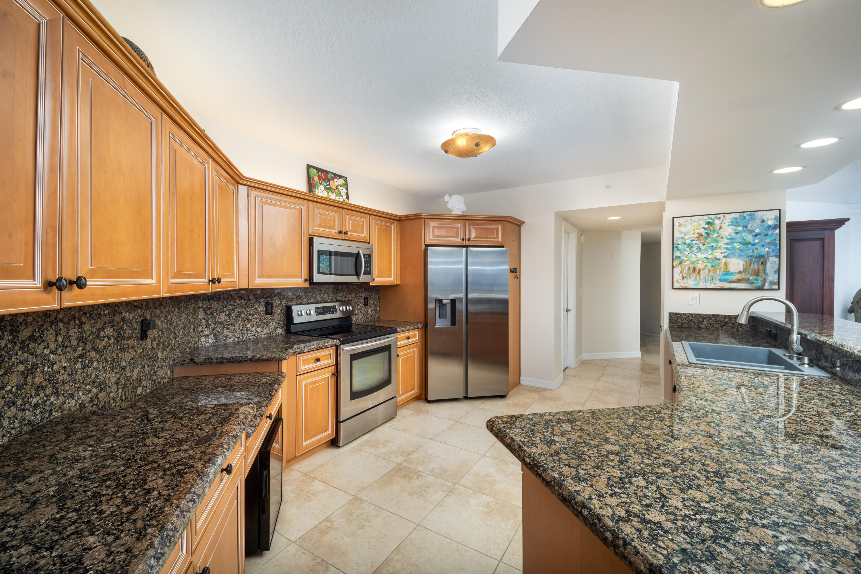 THE ATRIUM - Residential