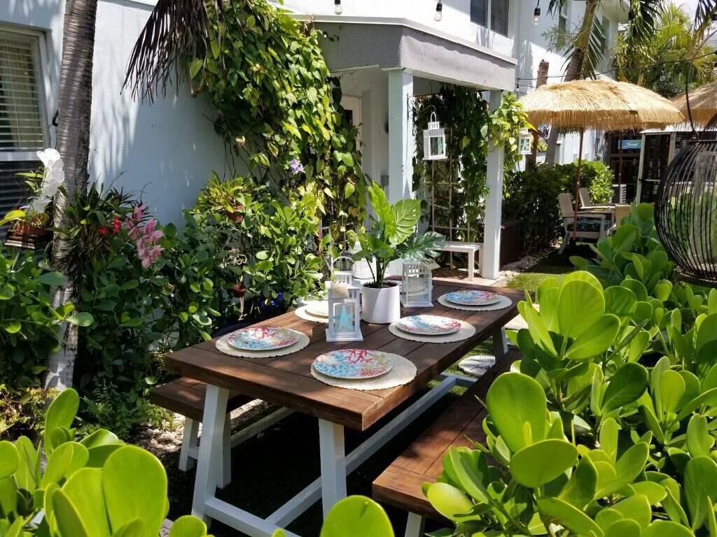 NORTH PALM BEACH VILLAGE OF 3 - Residential Lease