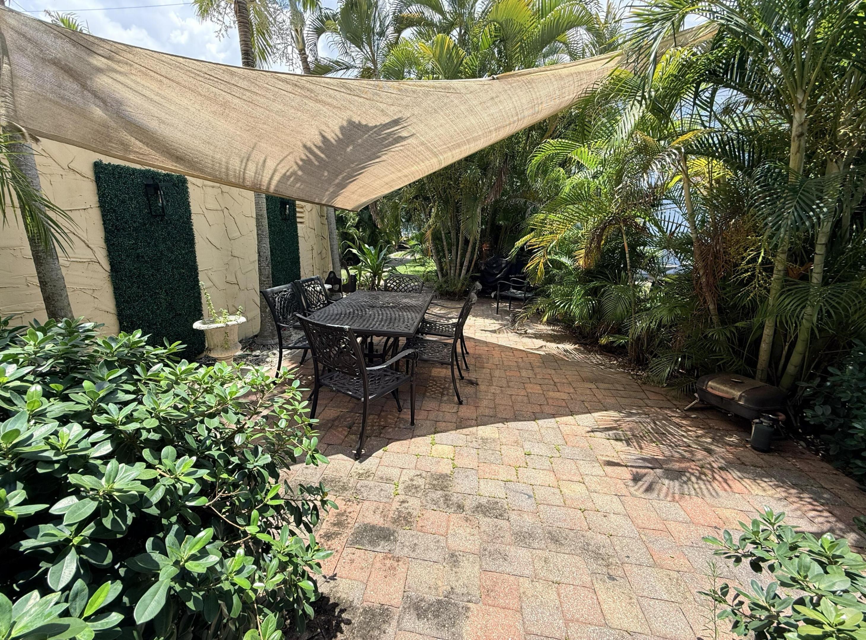 NORTH PALM BEACH VILLAGE OF 3 - Residential Lease