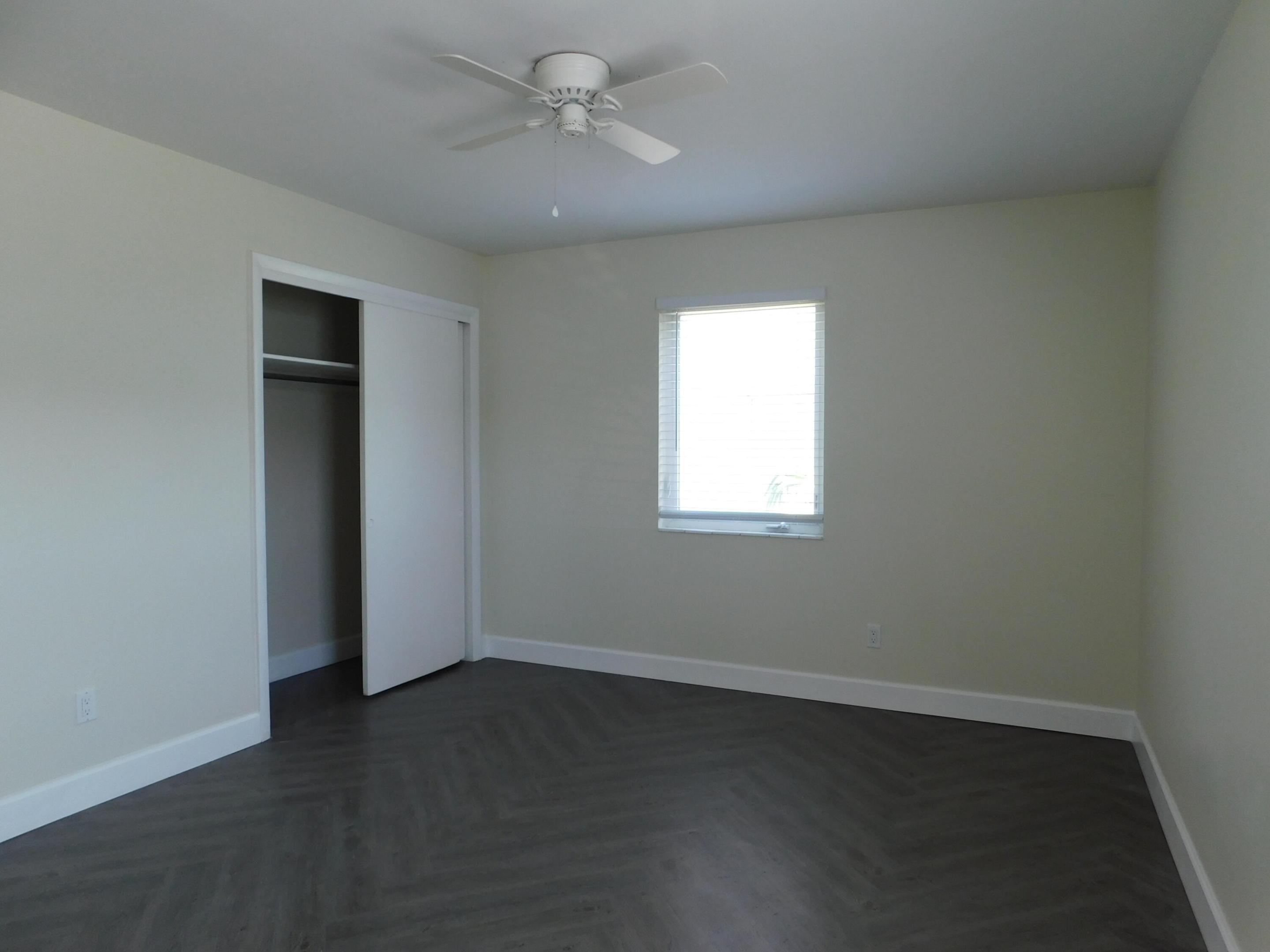 NORTH PALM BEACH VILLAGE OF 3 - Residential Lease