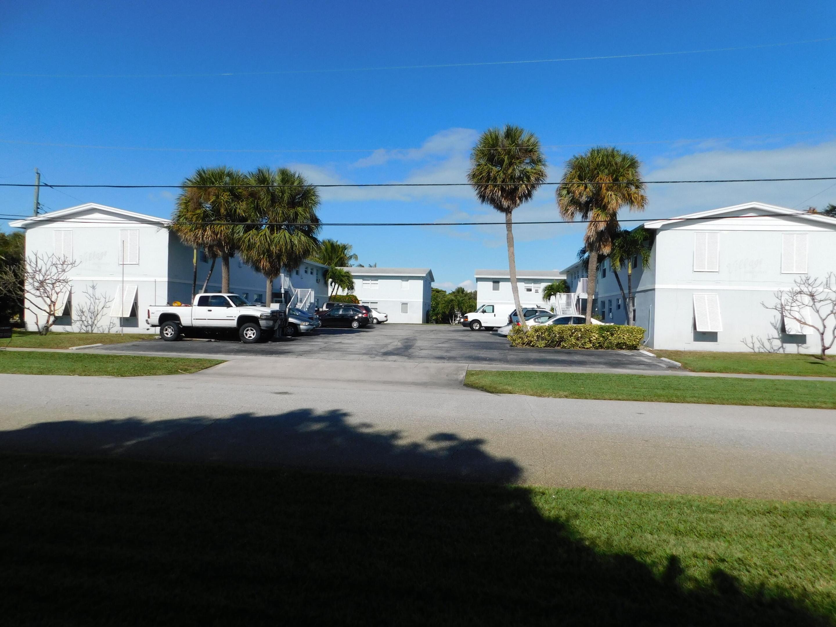 NORTH PALM BEACH VILLAGE OF 3 - Residential Lease