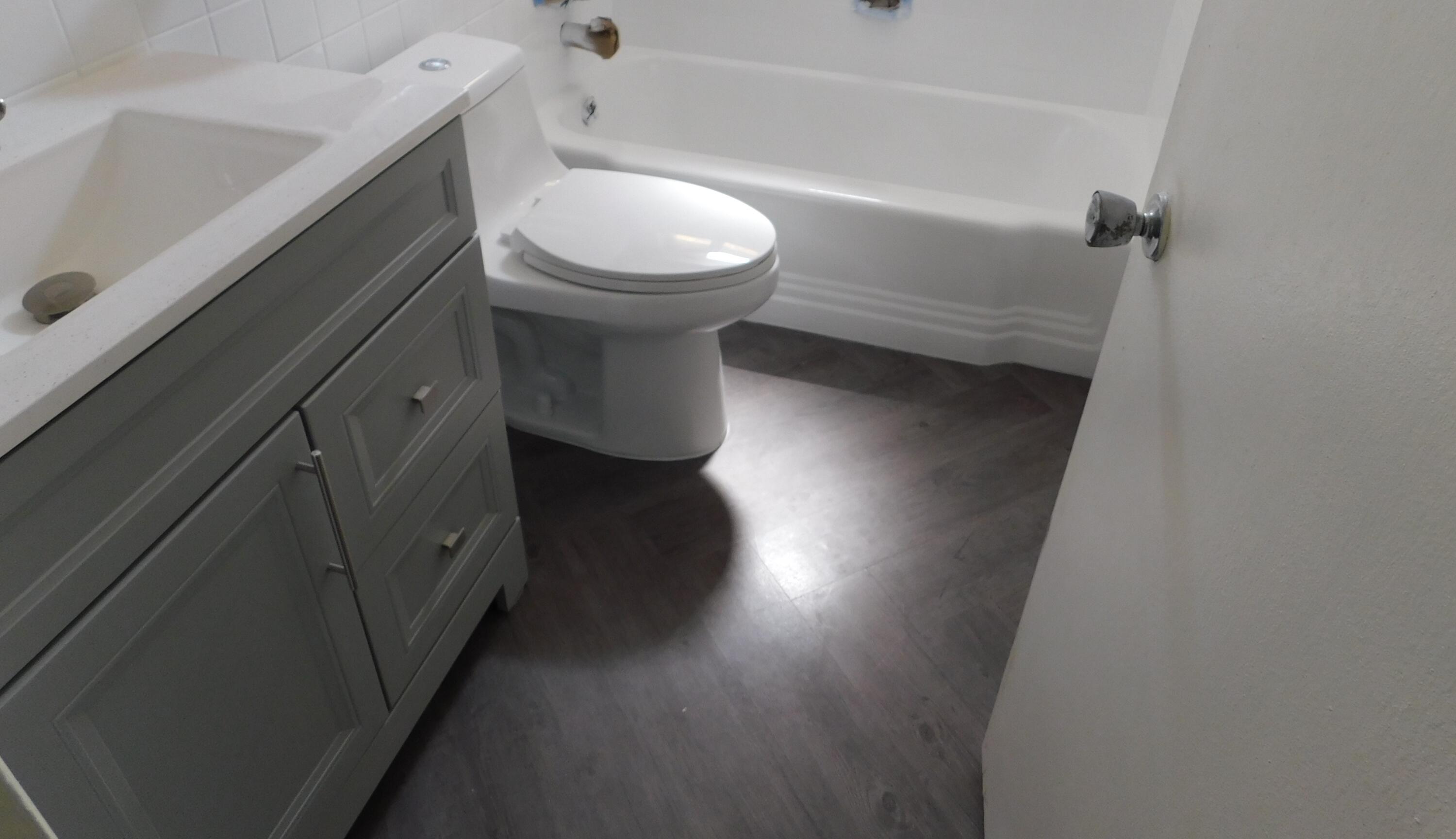 NORTH PALM BEACH VILLAGE OF 3 - Residential Lease