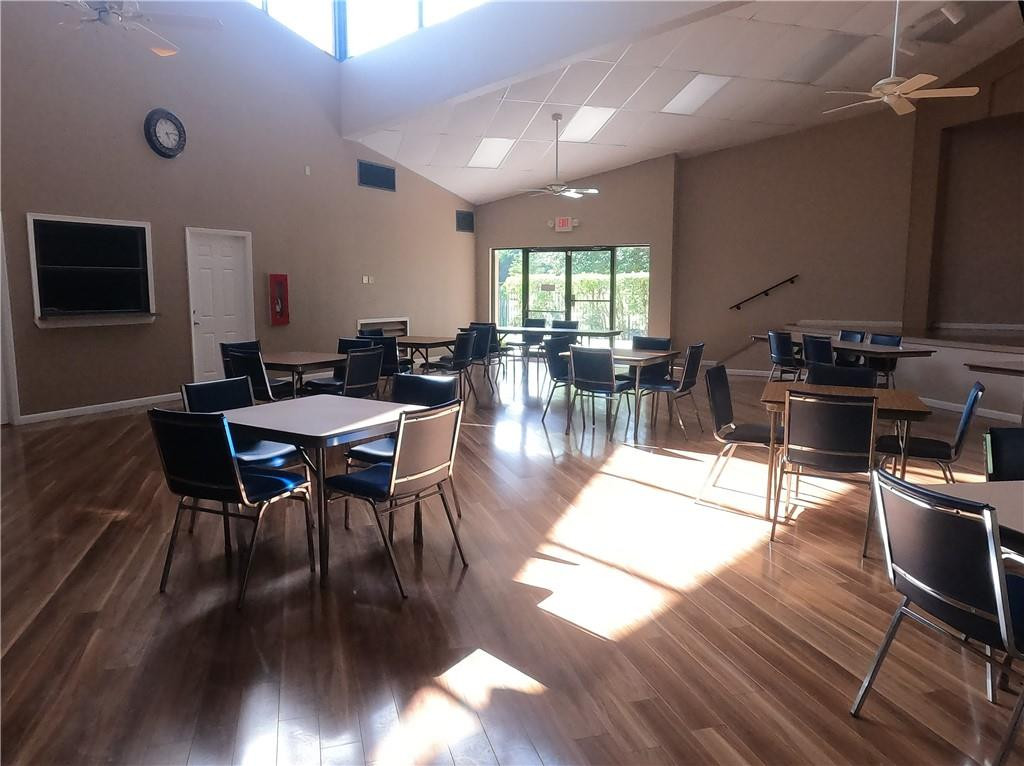 SANDS POINT CONDOMINIUM II - Residential
