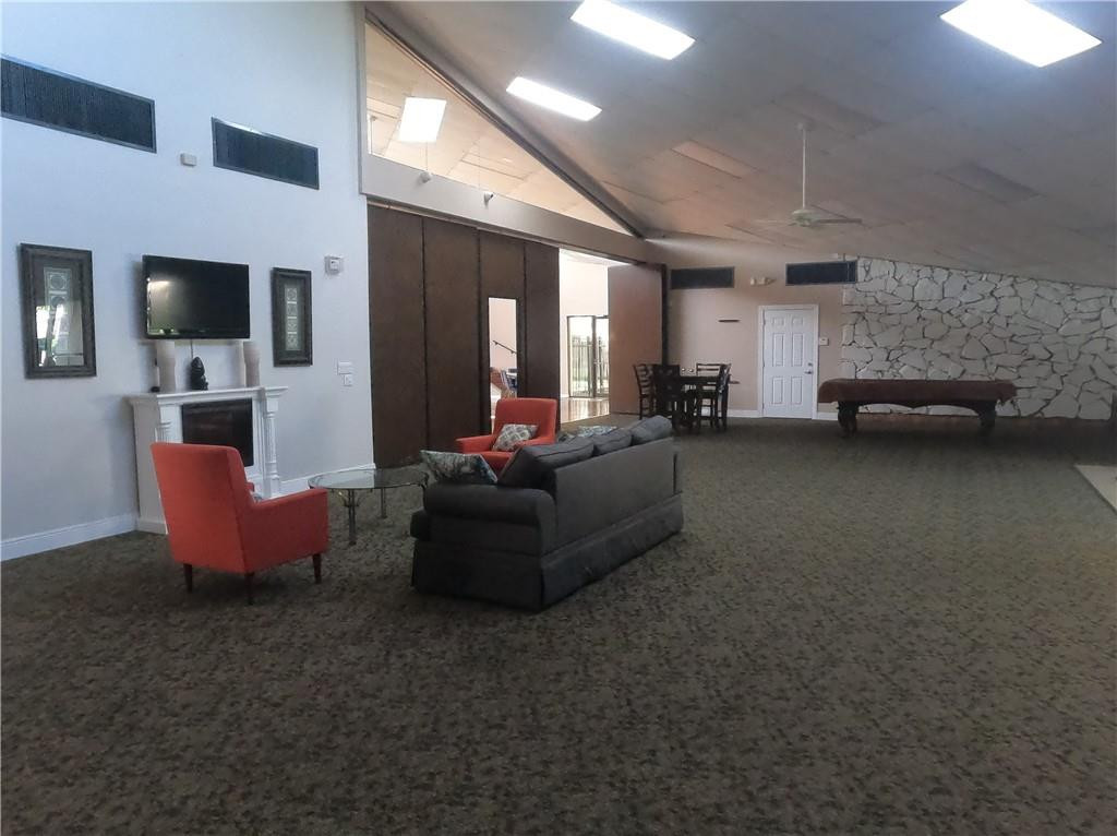 SANDS POINT CONDOMINIUM II - Residential