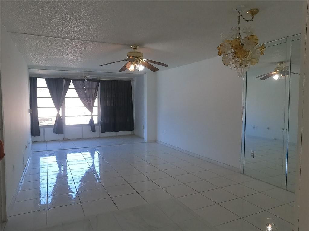 SANDS POINT CONDOMINIUM II - Residential