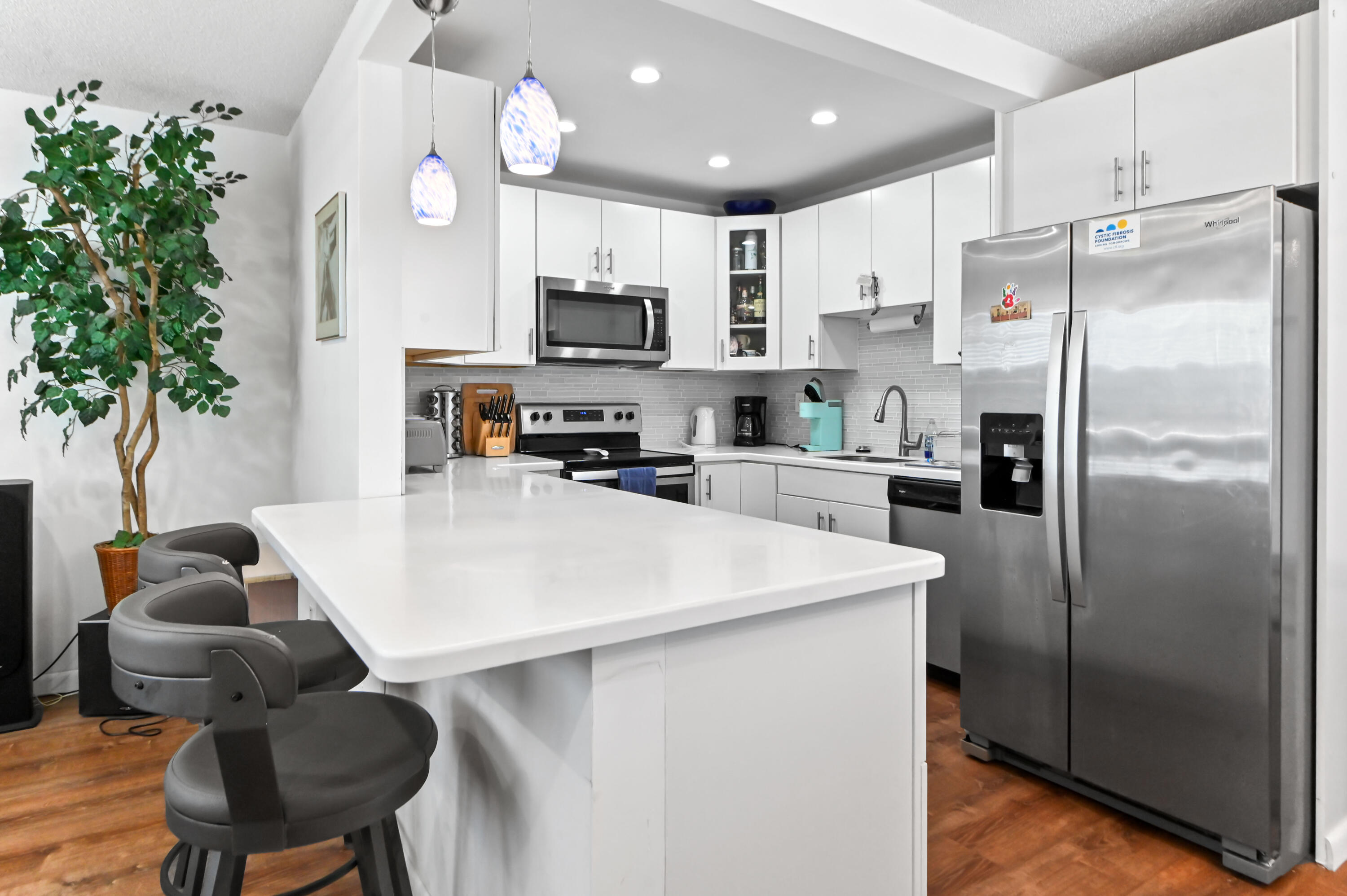 KINGS POINT - Residential
