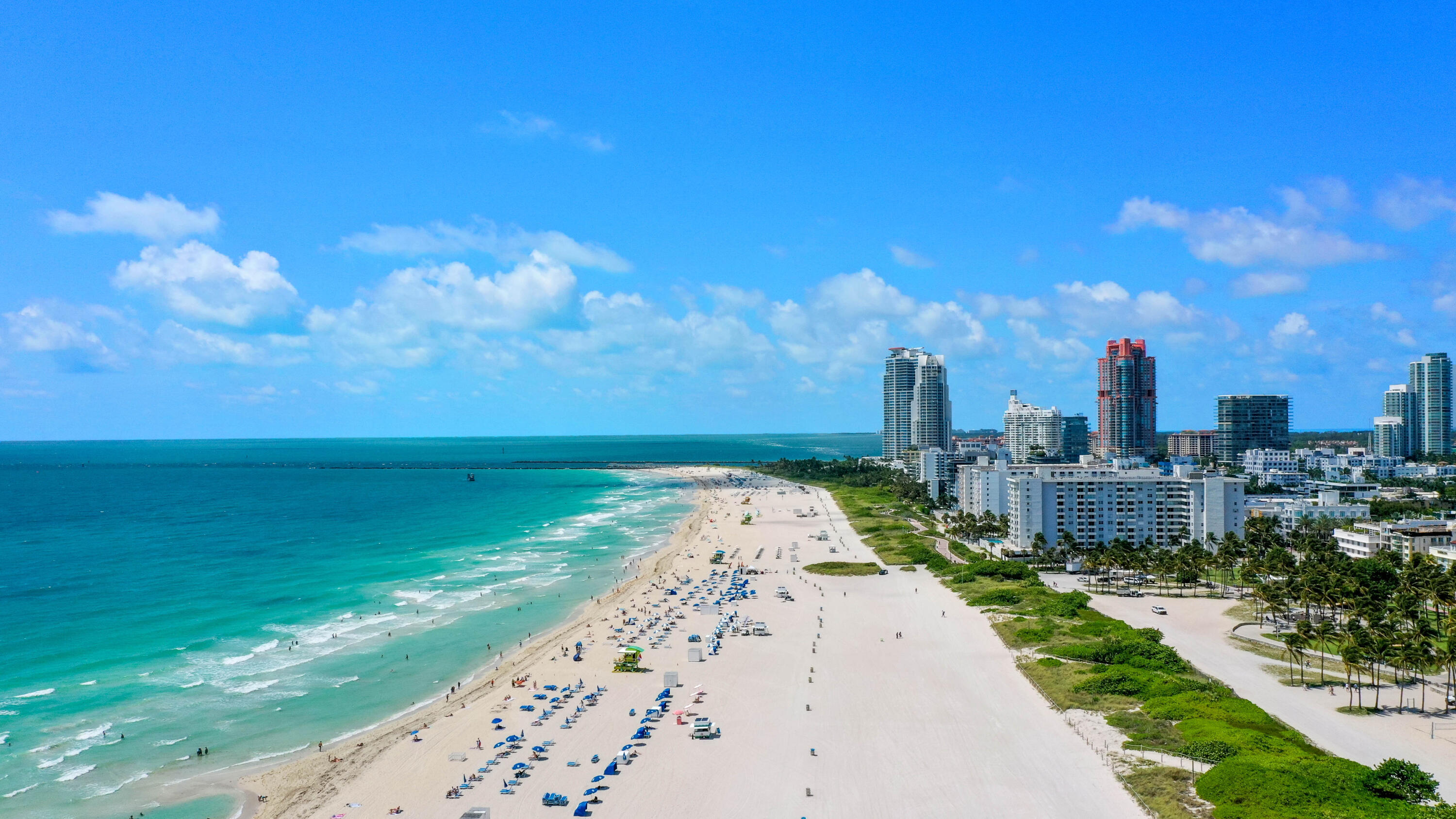 Turnkey Ocean Drive Investment | Daily Rentals Allowed | Steps to the Sand. Own a slice of iconic South Beach with this income-producing 1BR/1BA at Casa Grande Condo-Hotel, perfectly positioned directly across from the beach on world-famous Ocean Drive. This fully furnished, move-in ready unit is licensed for short-term rentals (daily allowed) offering immediate cash flow potential with zero setup. Featuring a full kitchen & turnkey interiors, it's ideal for investors, second-home buyers, or a flexible vacation property. Owners & guests enjoy 24-hour front desk service & security, while the HOA covers internet, water, laundry facilities & common area maintenance. Step outside to white sand beaches, top dining, nightlife & everything that makes South Beach a world-renowned destination.