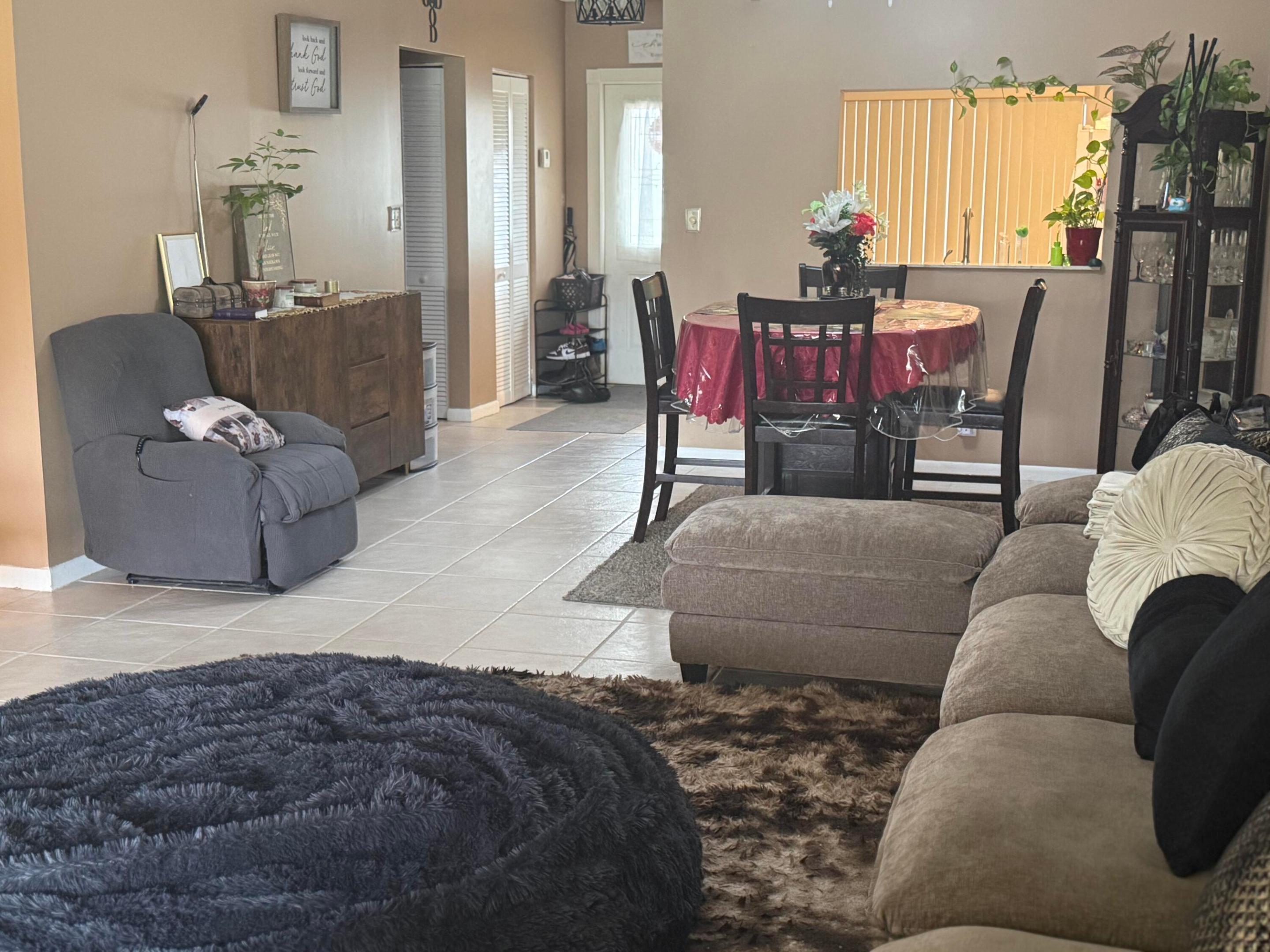 WEDGEWOOD CONDOMINIUM - Residential