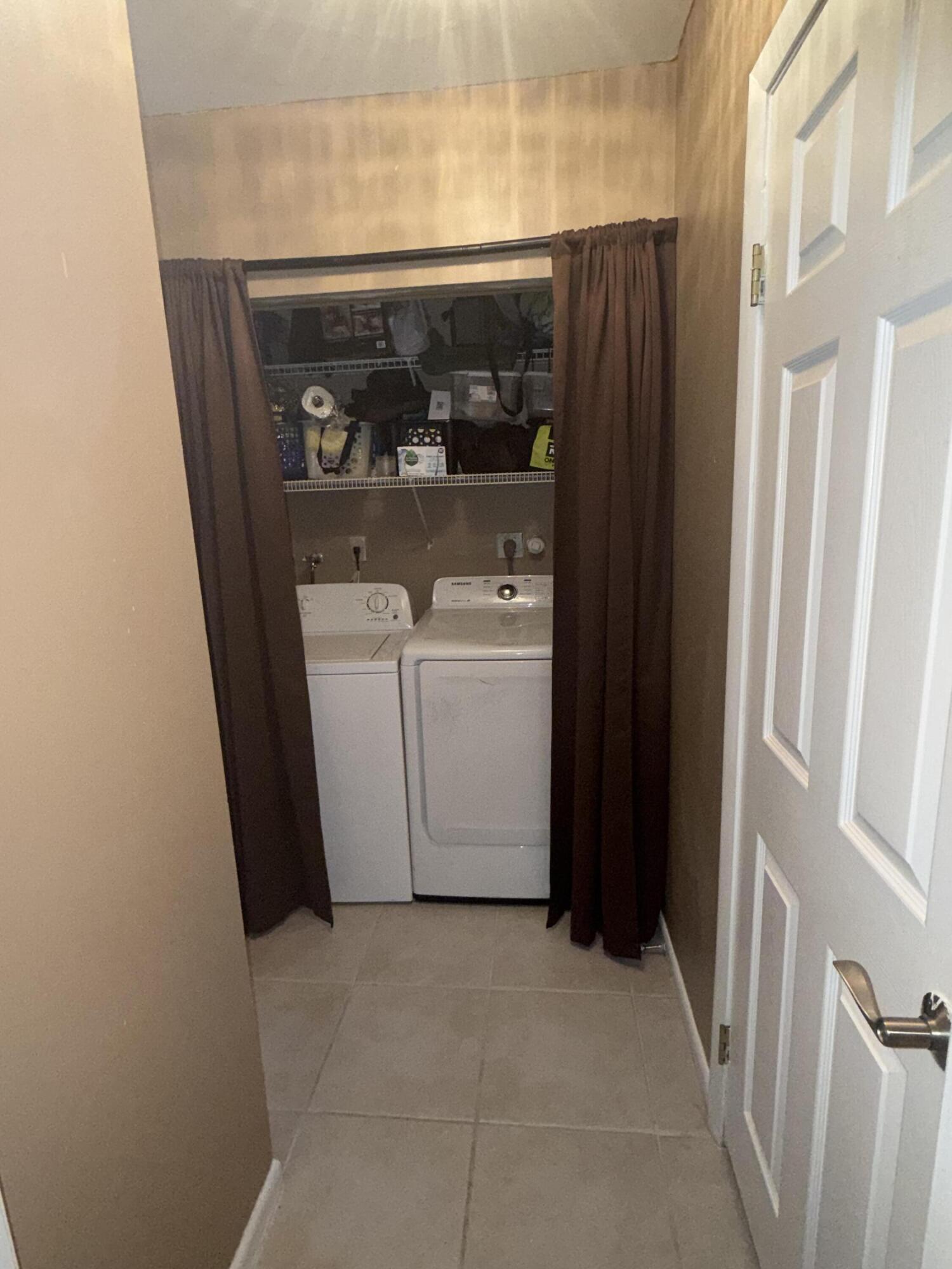 WEDGEWOOD CONDOMINIUM - Residential