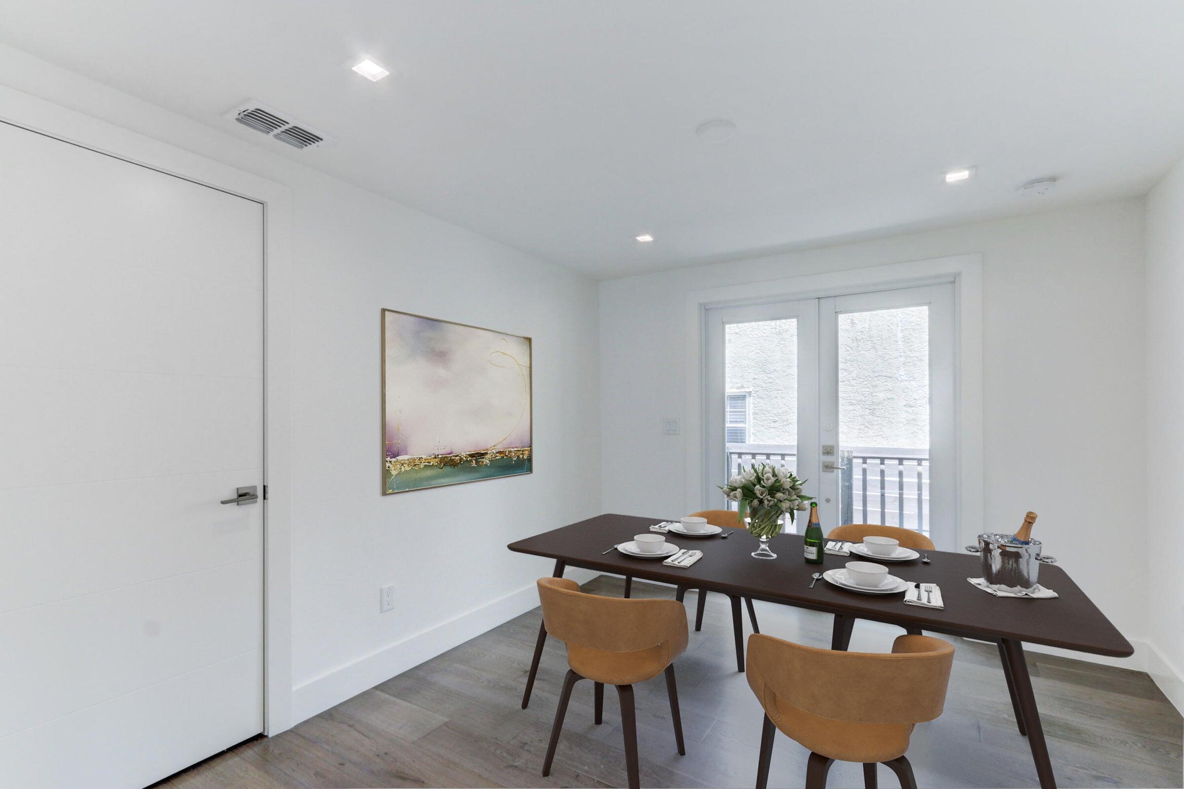 FLAMINGO PARK - Residential Lease