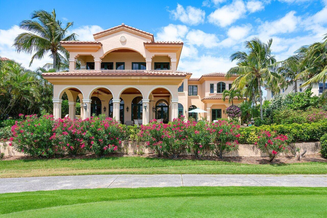 SAILFISH POINT - Residential