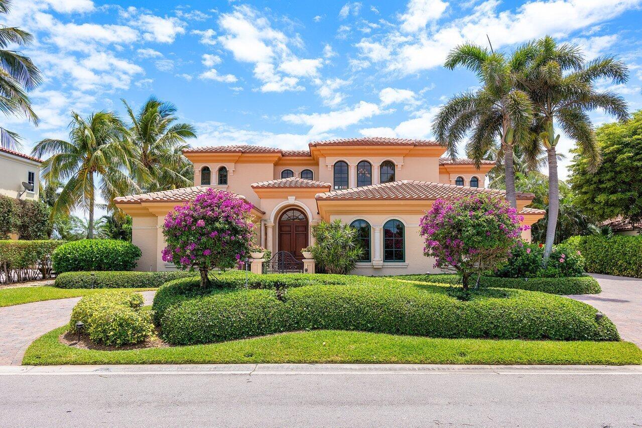 SAILFISH POINT - Residential