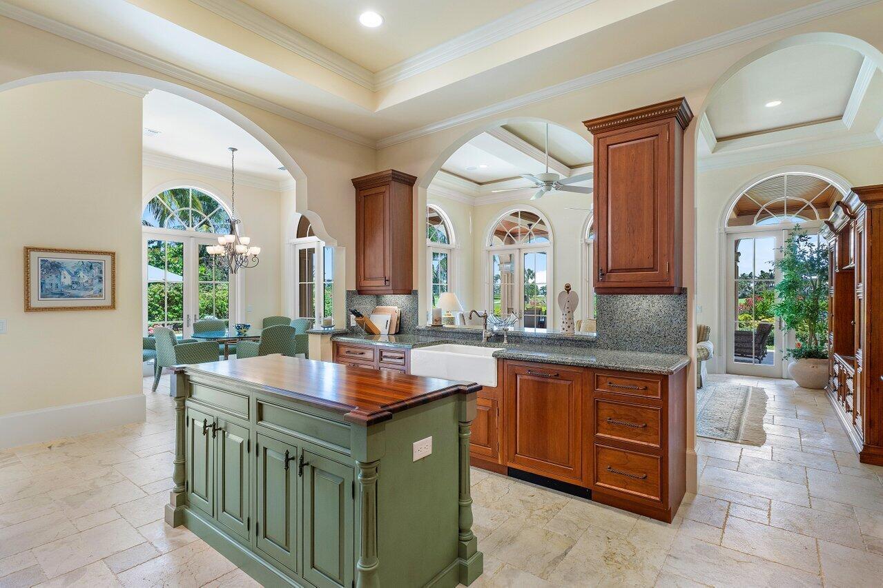 SAILFISH POINT - Residential