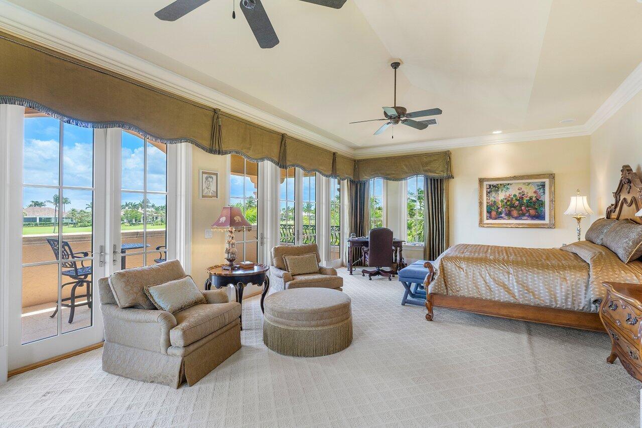 SAILFISH POINT - Residential