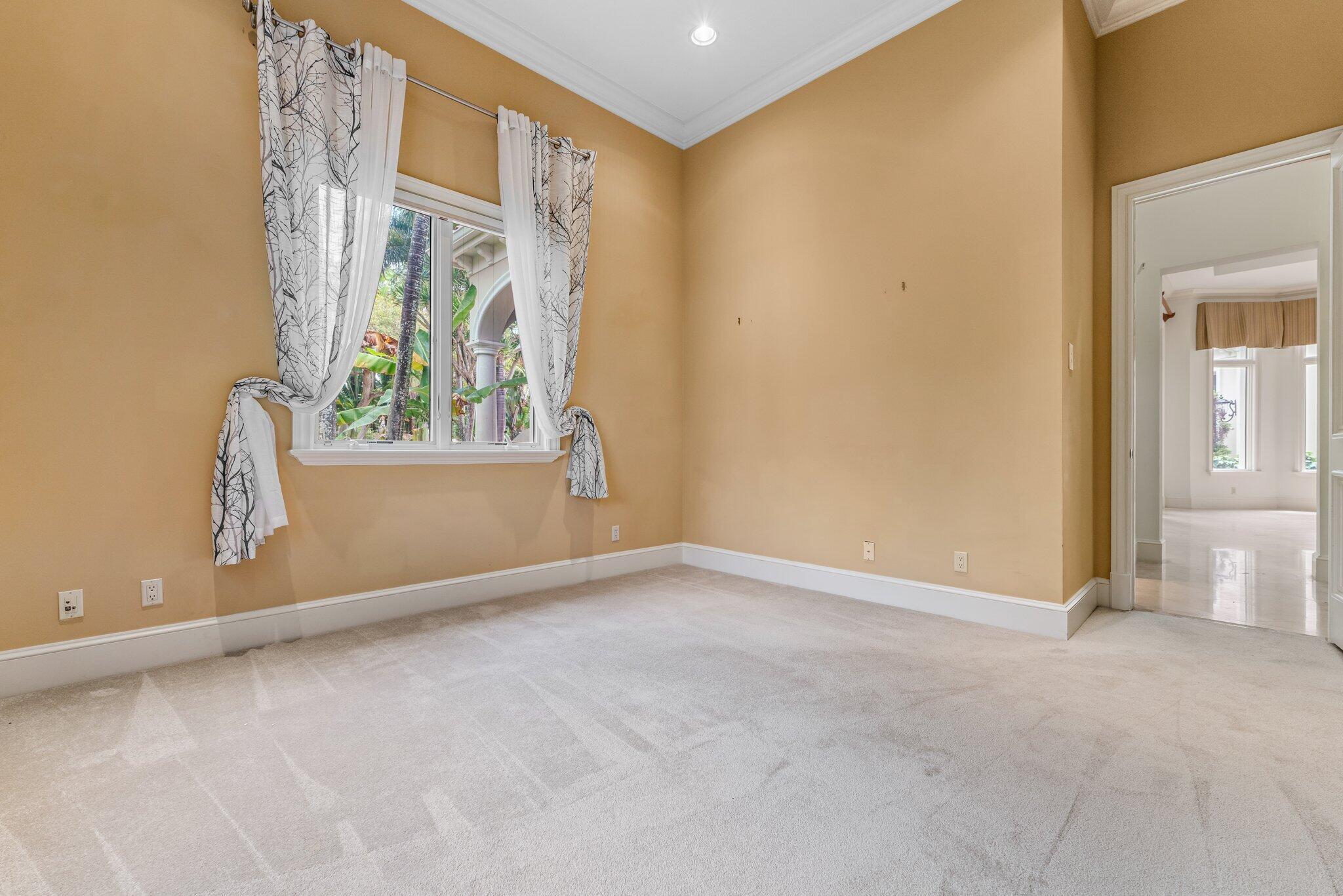 OLD PALM PL 4 - Residential