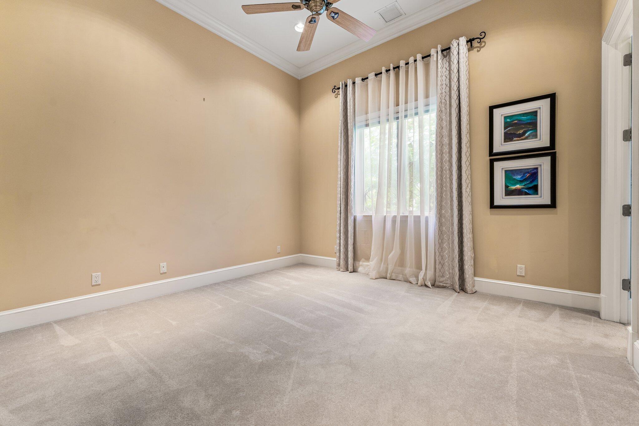 OLD PALM PL 4 - Residential
