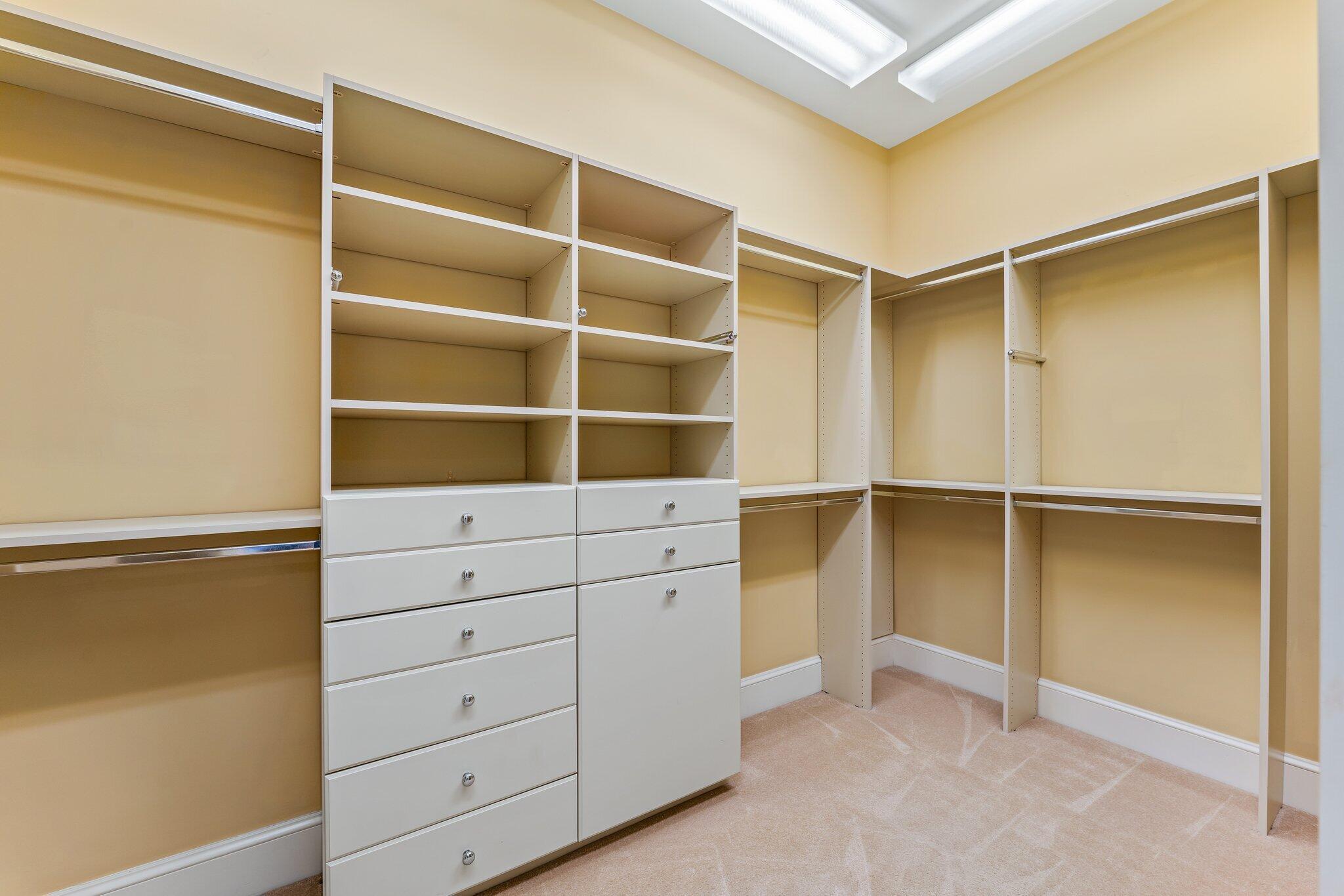 OLD PALM PL 4 - Residential