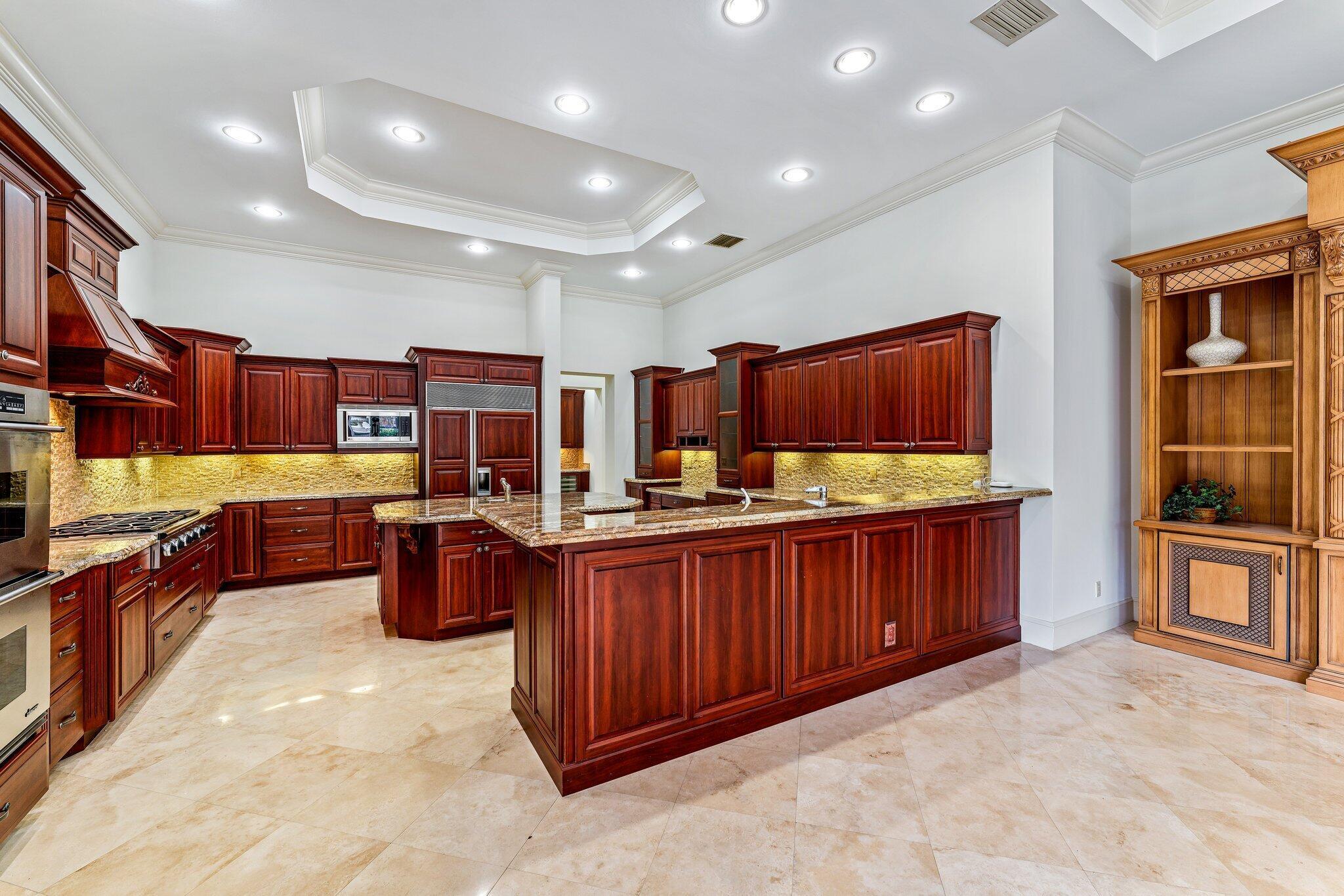 OLD PALM PL 4 - Residential