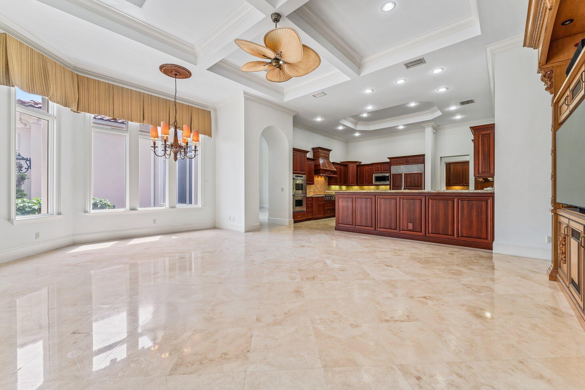 OLD PALM PL 4 - Residential