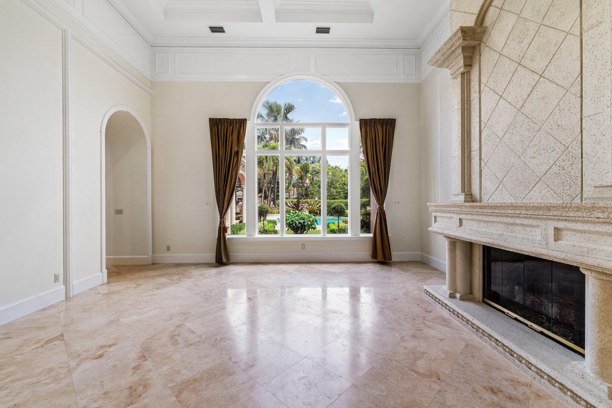 OLD PALM PL 4 - Residential
