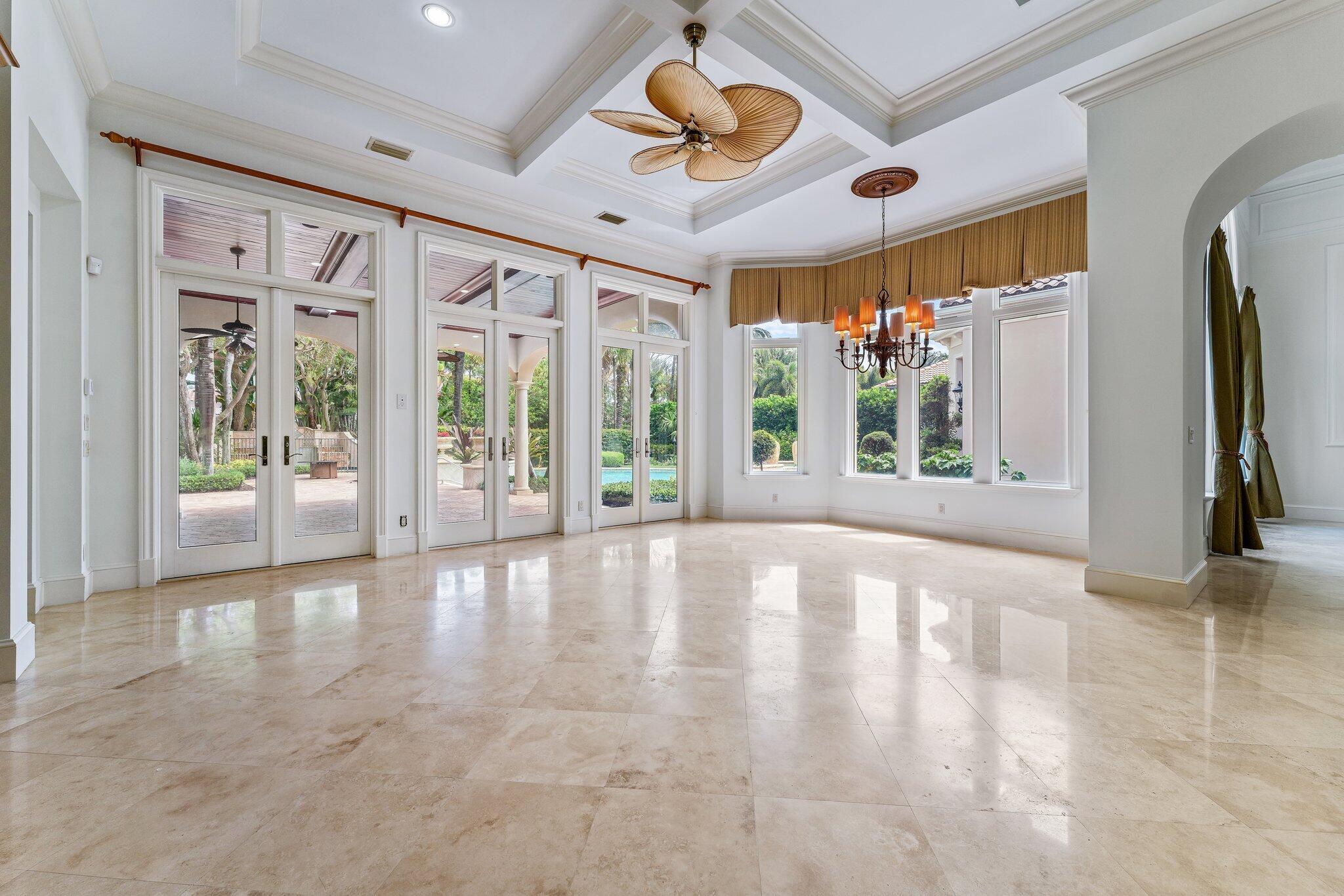 OLD PALM PL 4 - Residential