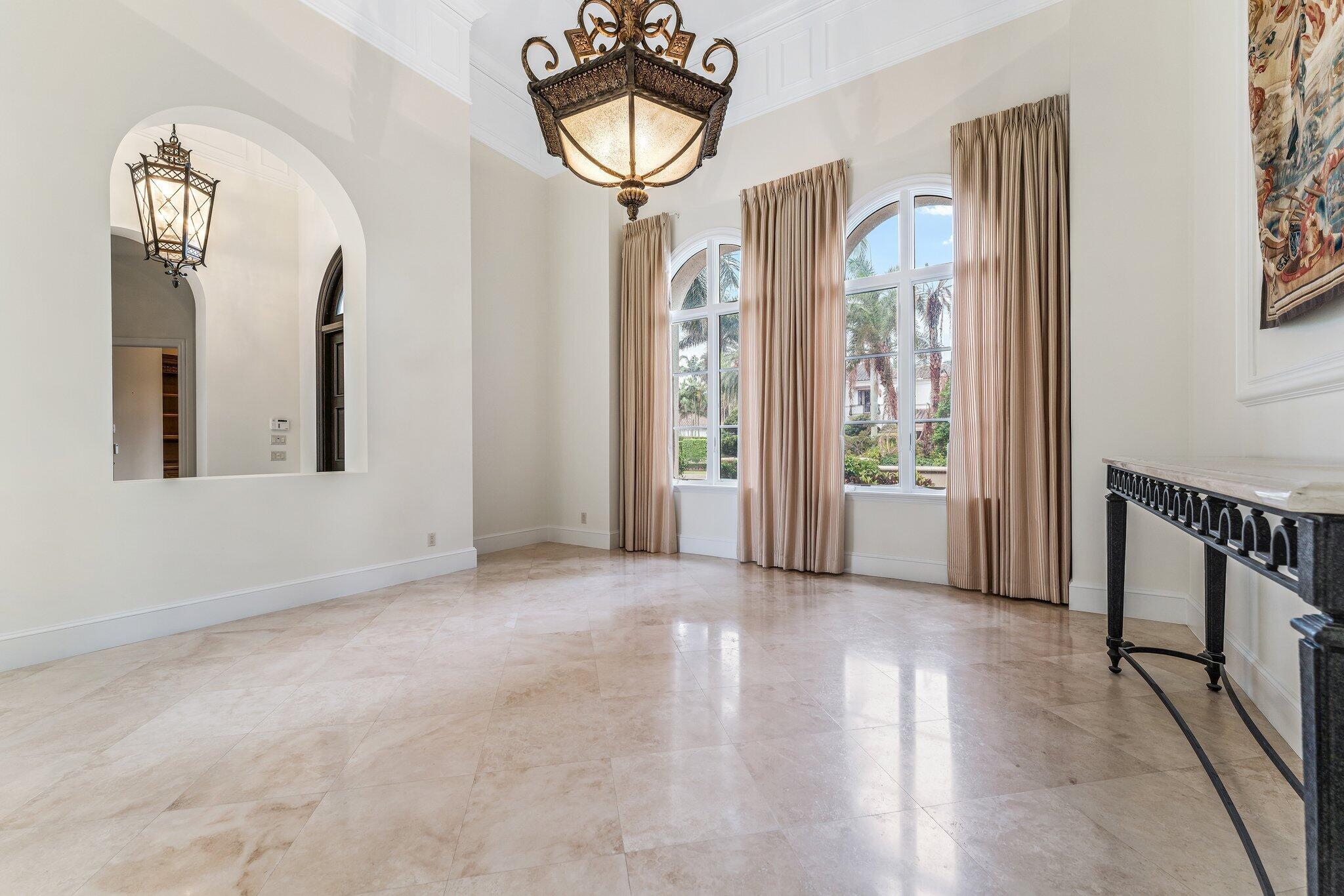 OLD PALM PL 4 - Residential